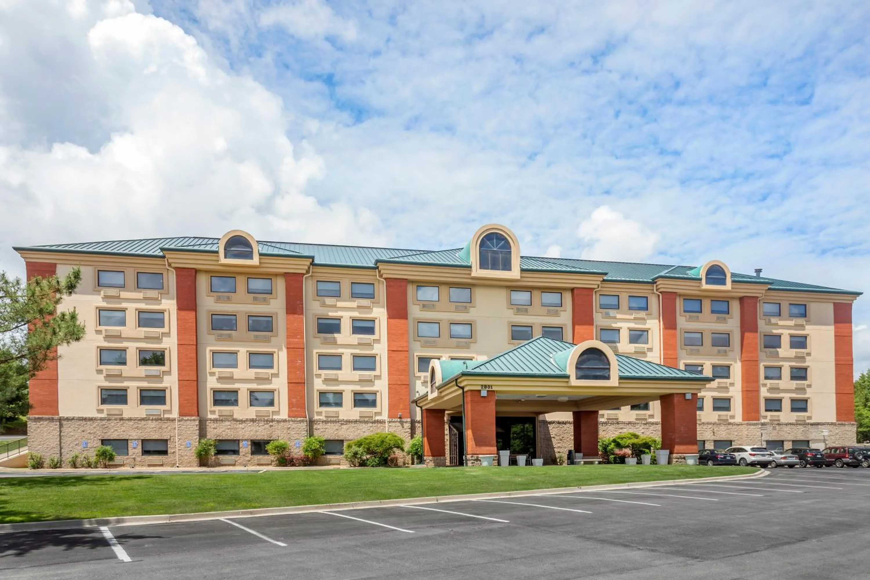 Property building in Holiday Inn Express Branson- Green Mountain Drive by IHG