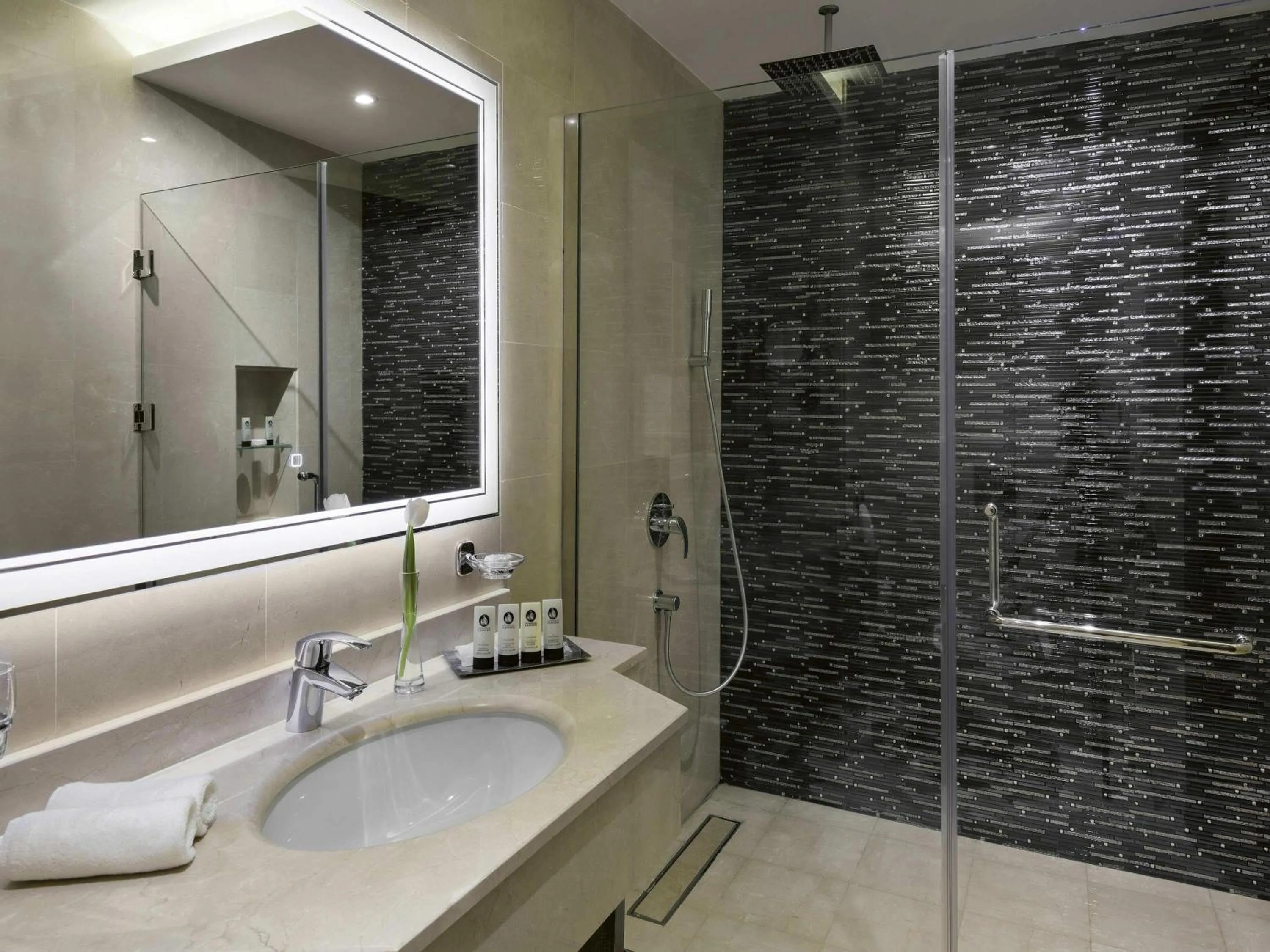 Bedroom in Movenpick Hotel Qassim