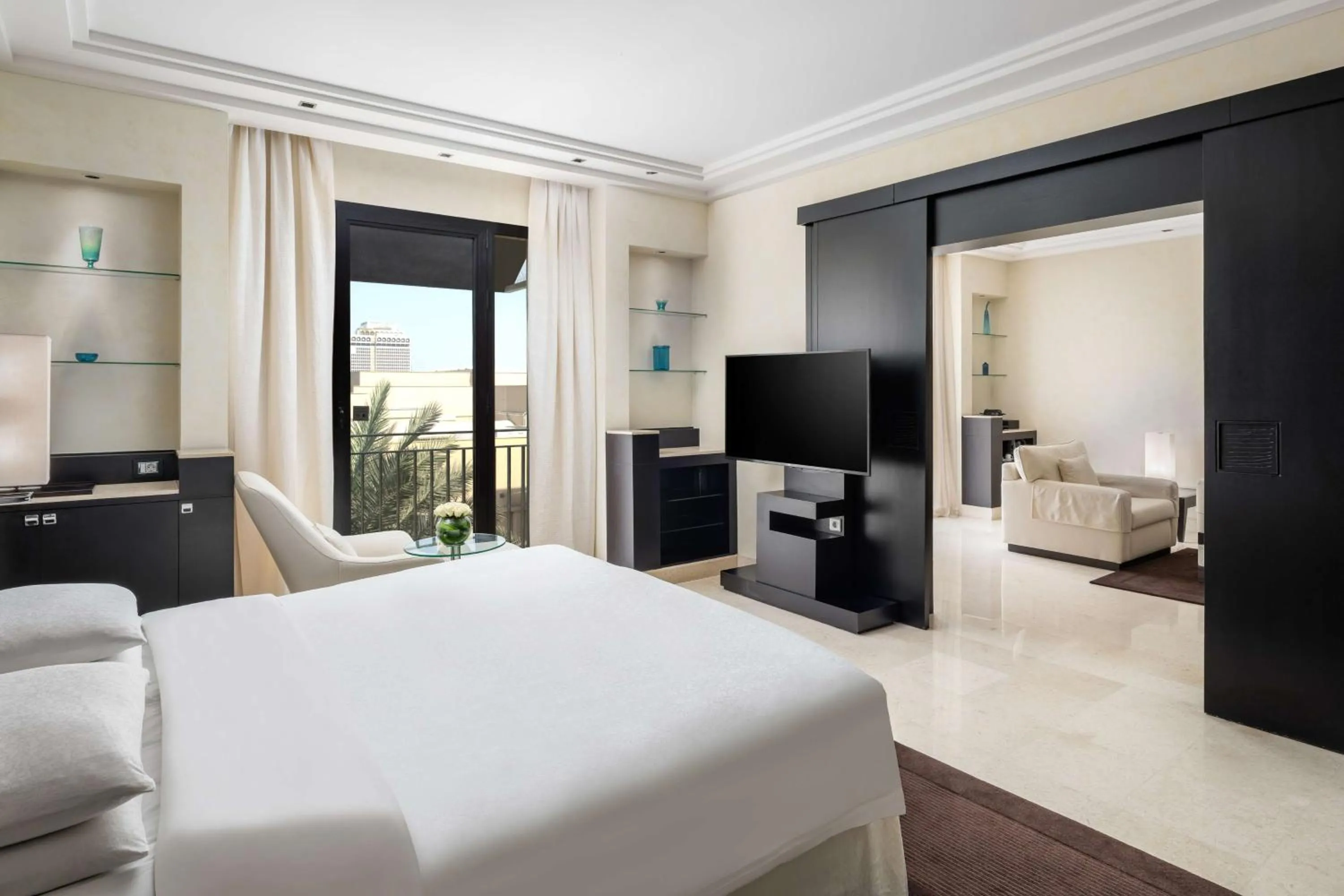 Bed in Park Hyatt Jeddah - Marina, Club and Spa