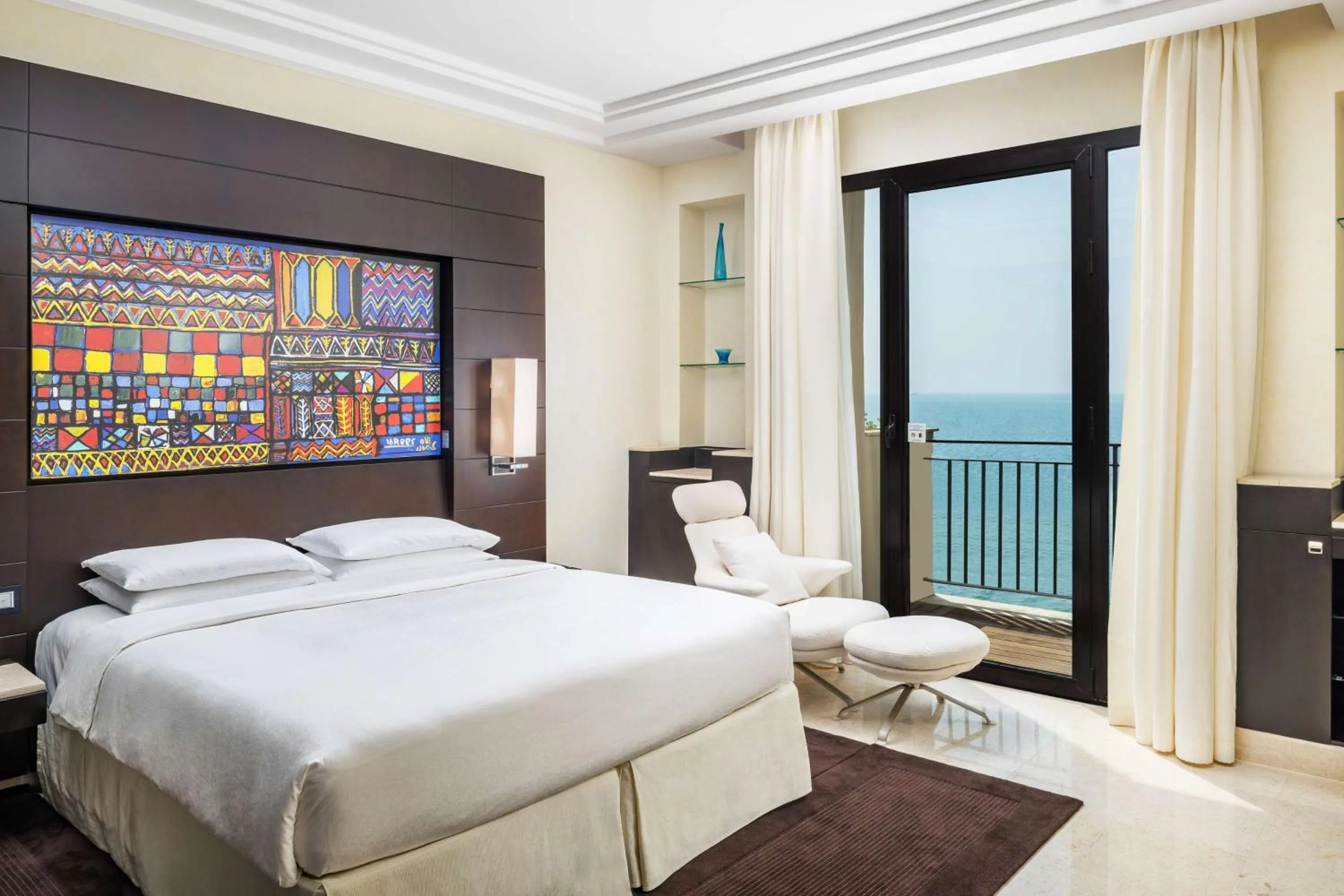 Bed in Park Hyatt Jeddah - Marina, Club and Spa