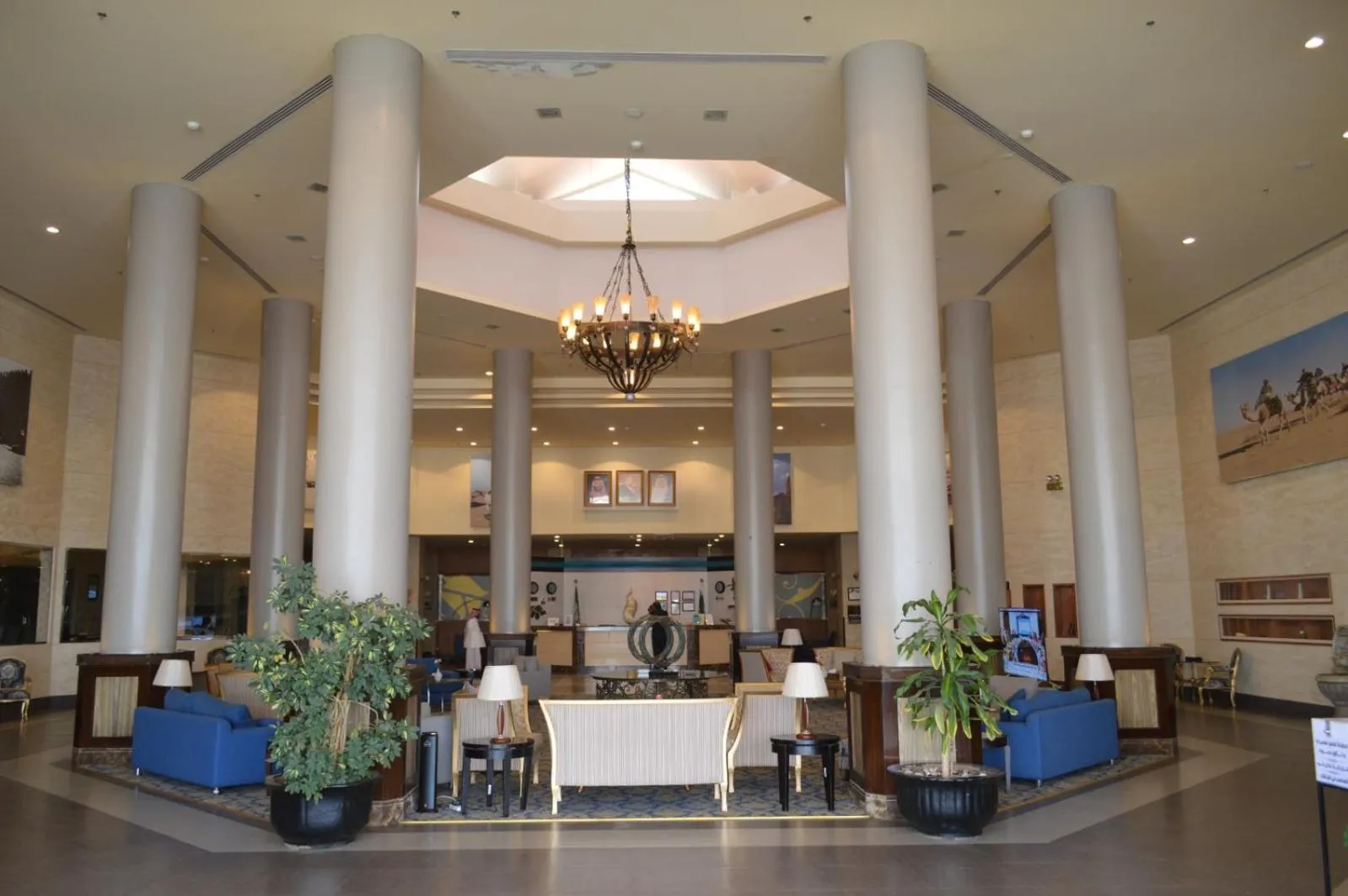 Lobby or reception in Golden Tulip Hail