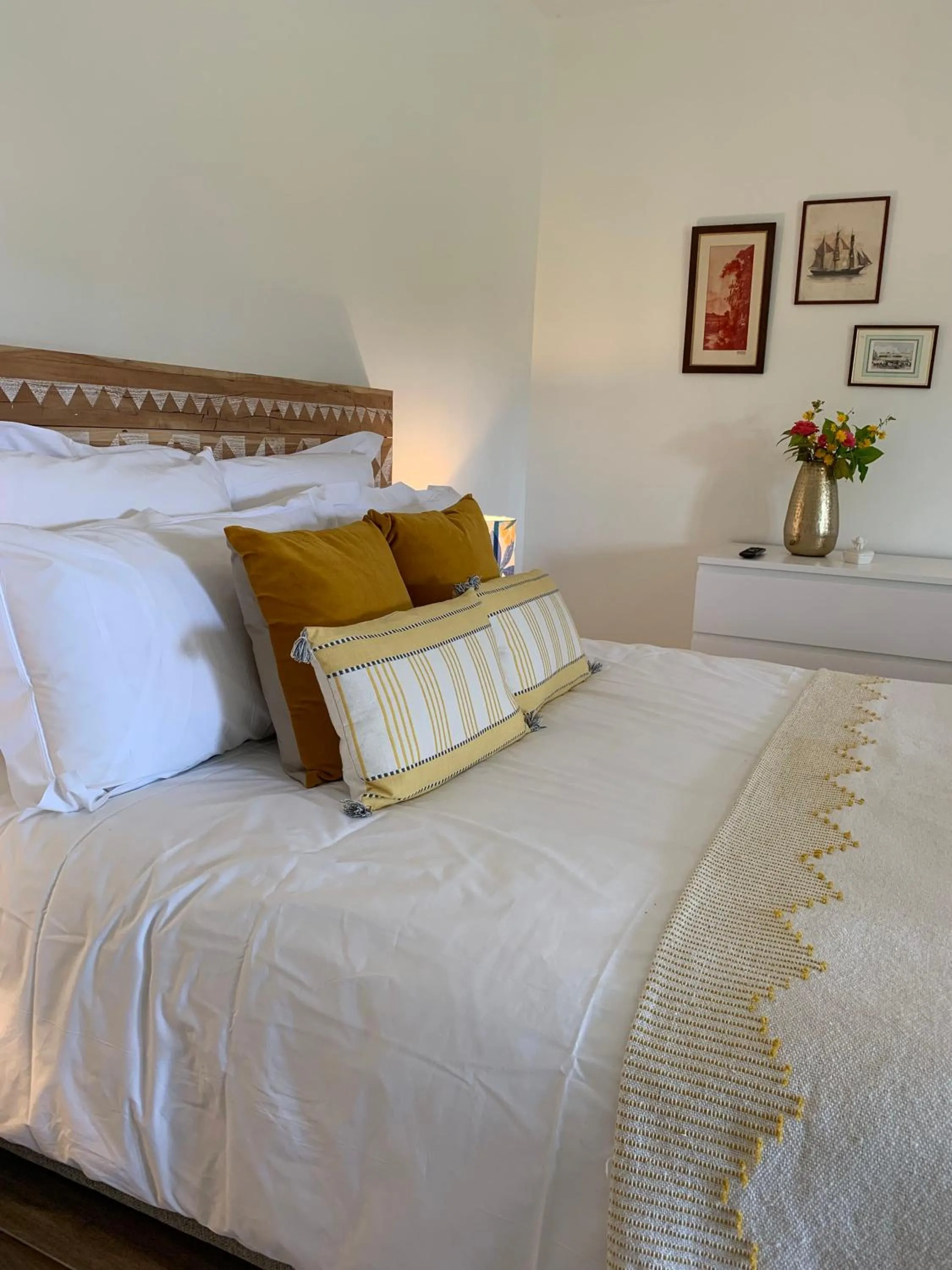 Bedroom, Bed in Les Hauts d'Etretat