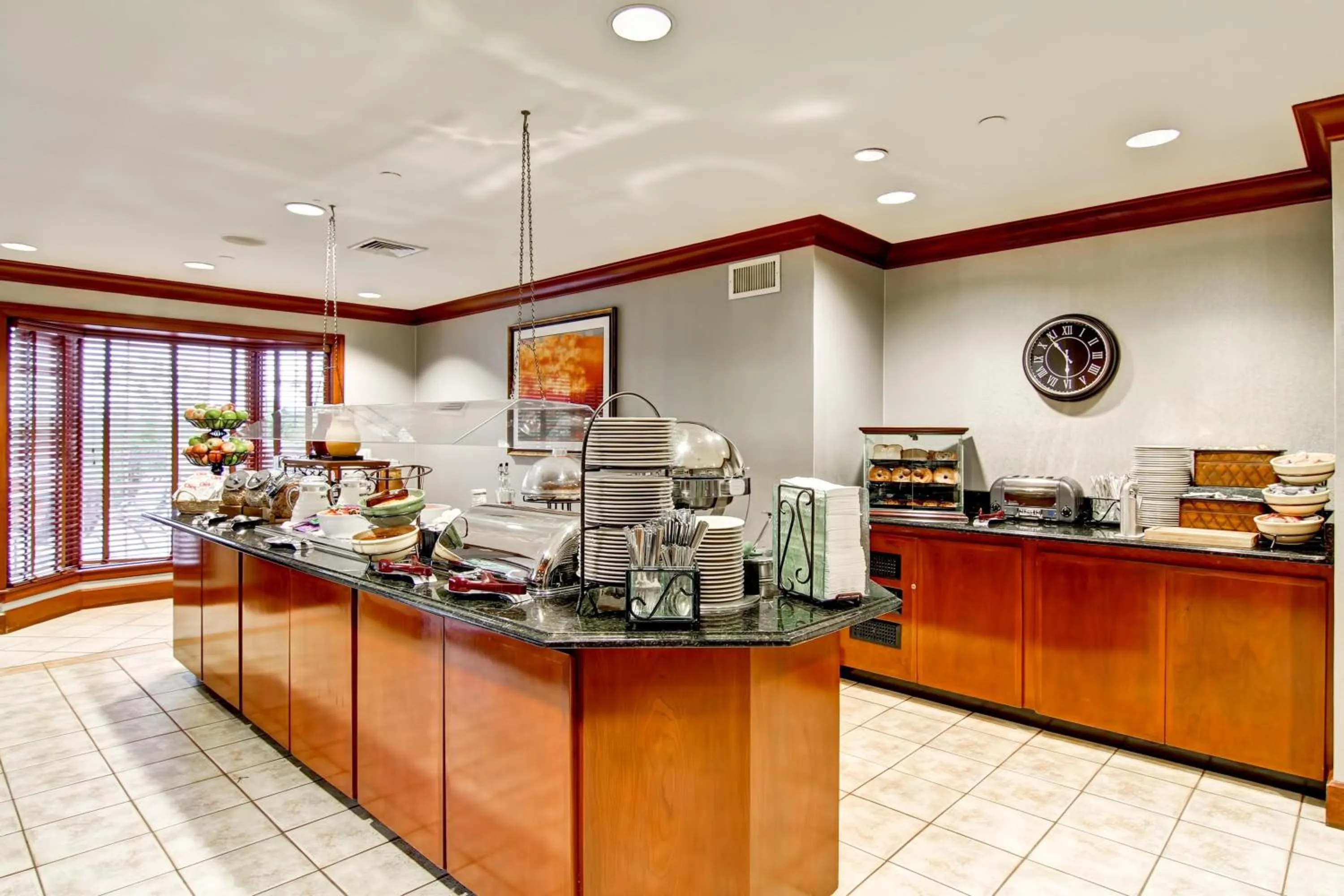Breakfast in Homewood Suites by Hilton Stratford