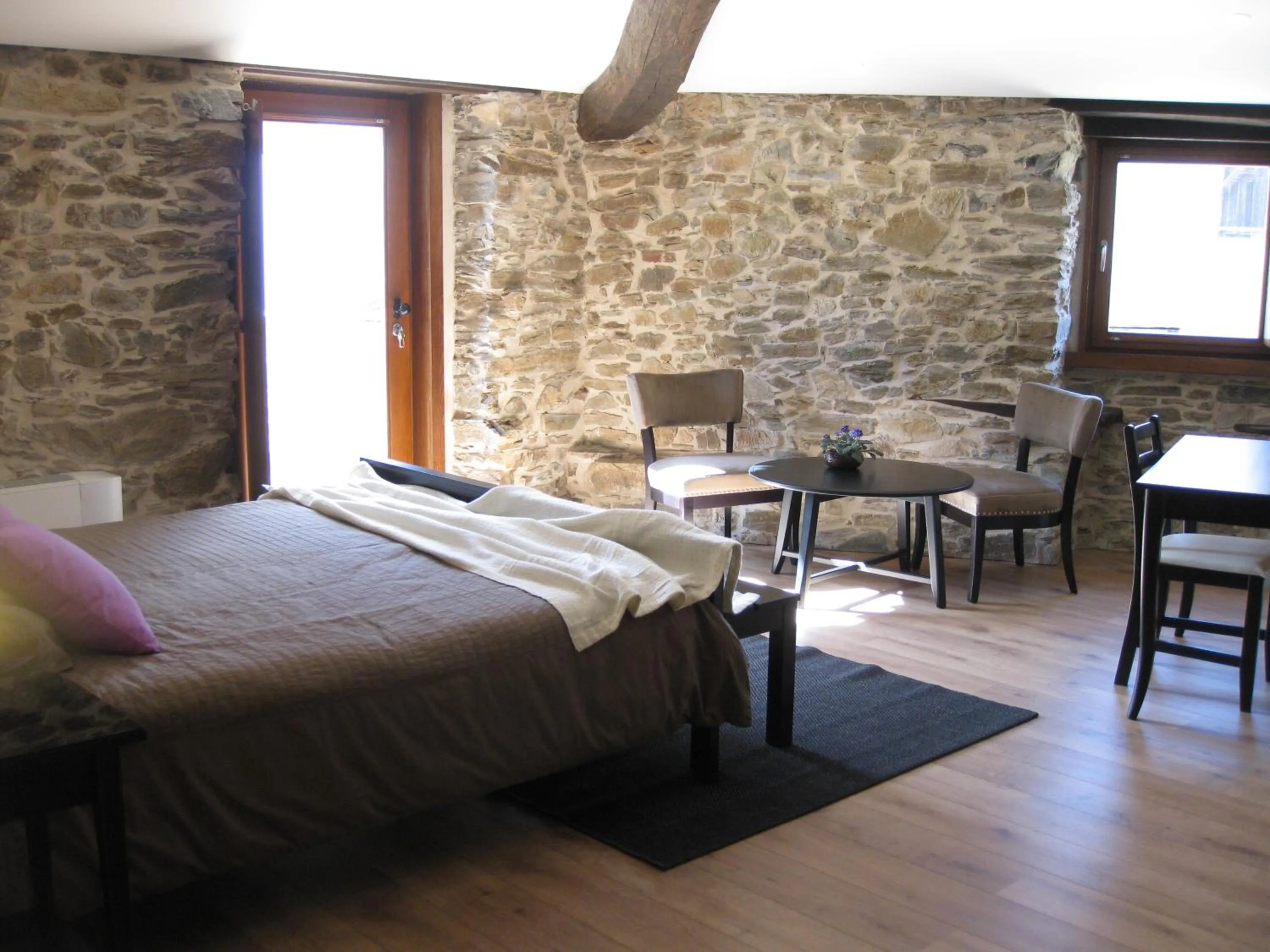 Bedroom, Bed in Candeias do Souto