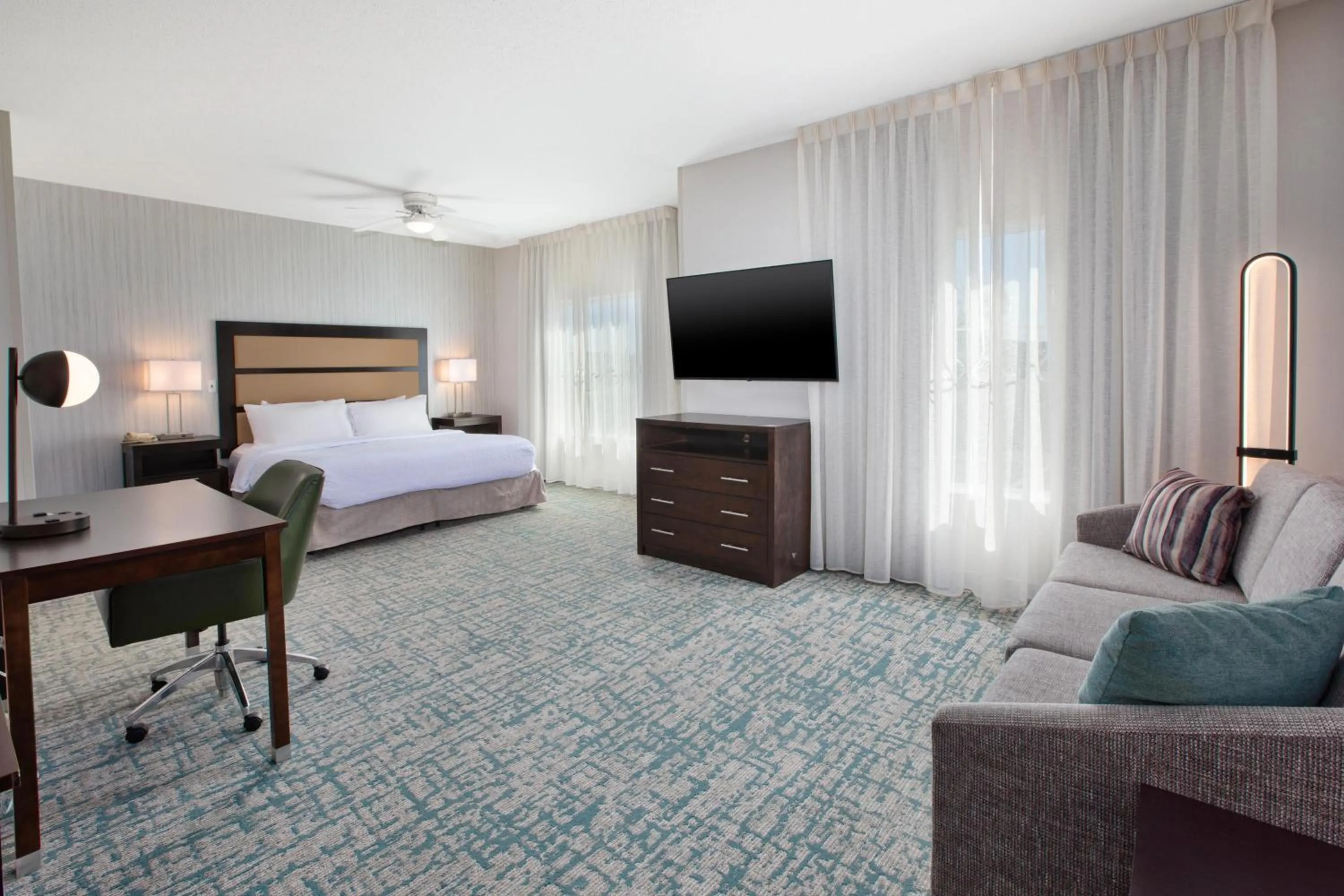 Bed in Homewood Suites by Hilton Sioux Falls