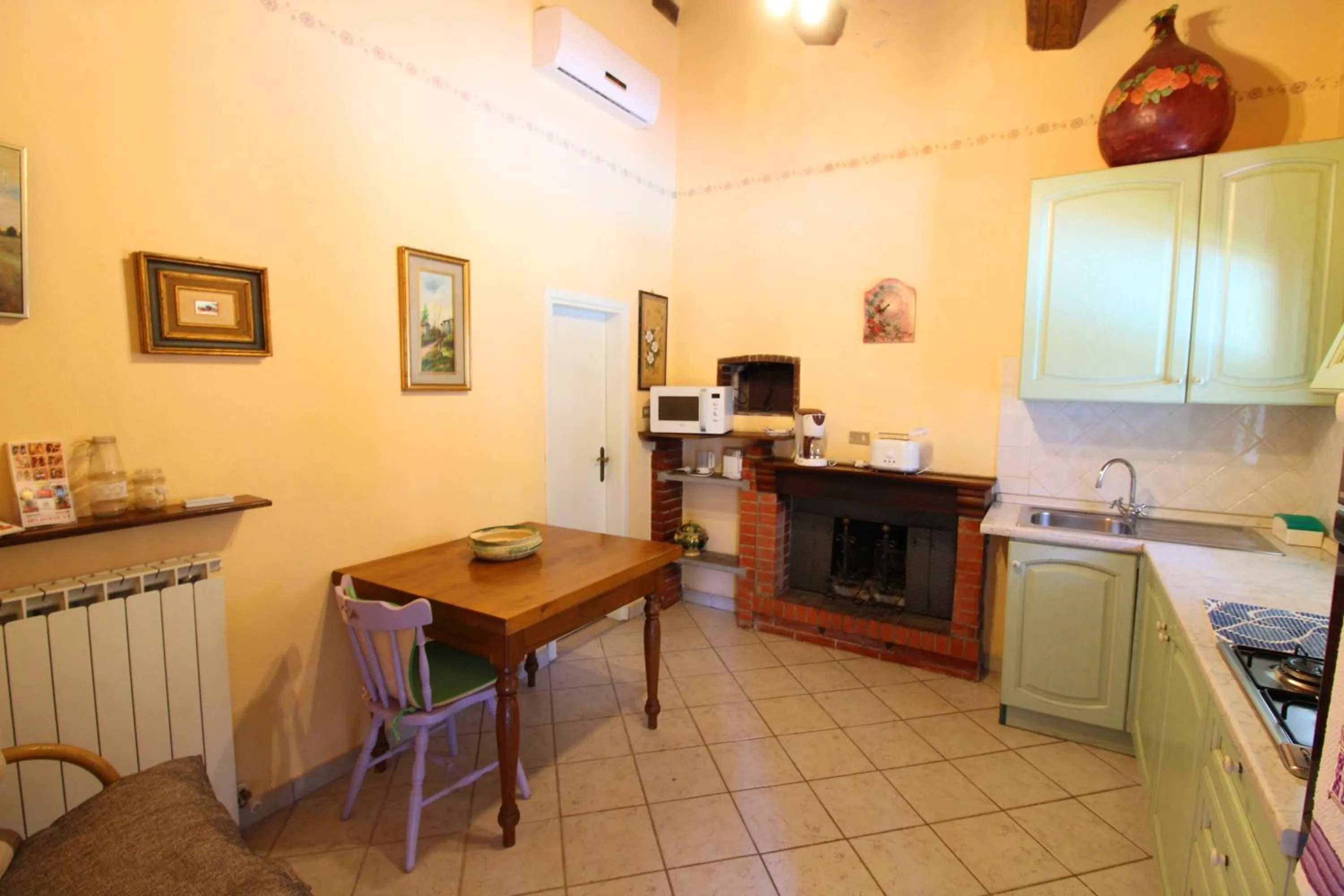 Kitchen or kitchenette in Pagliazzone