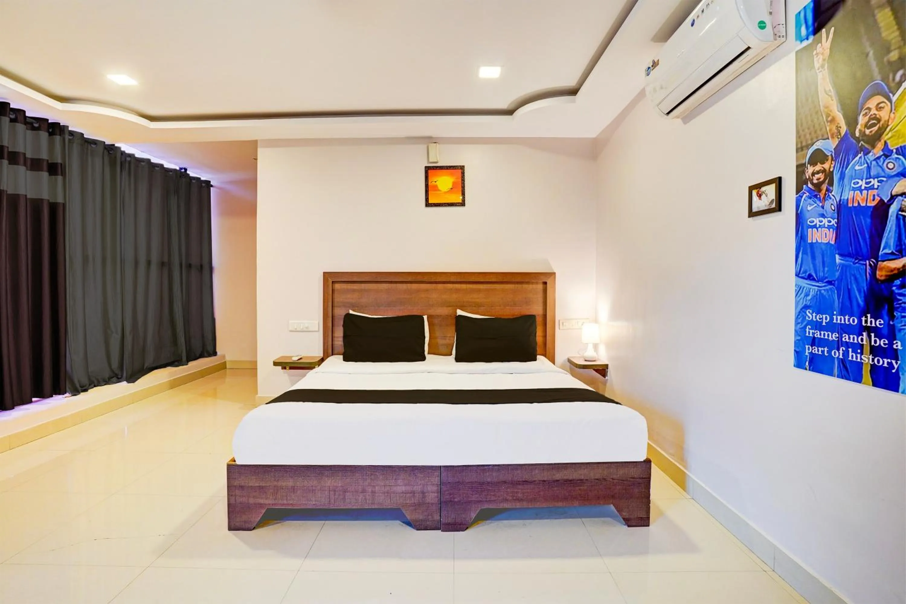 Bedroom, Bed in Super Hotel O Cricotel