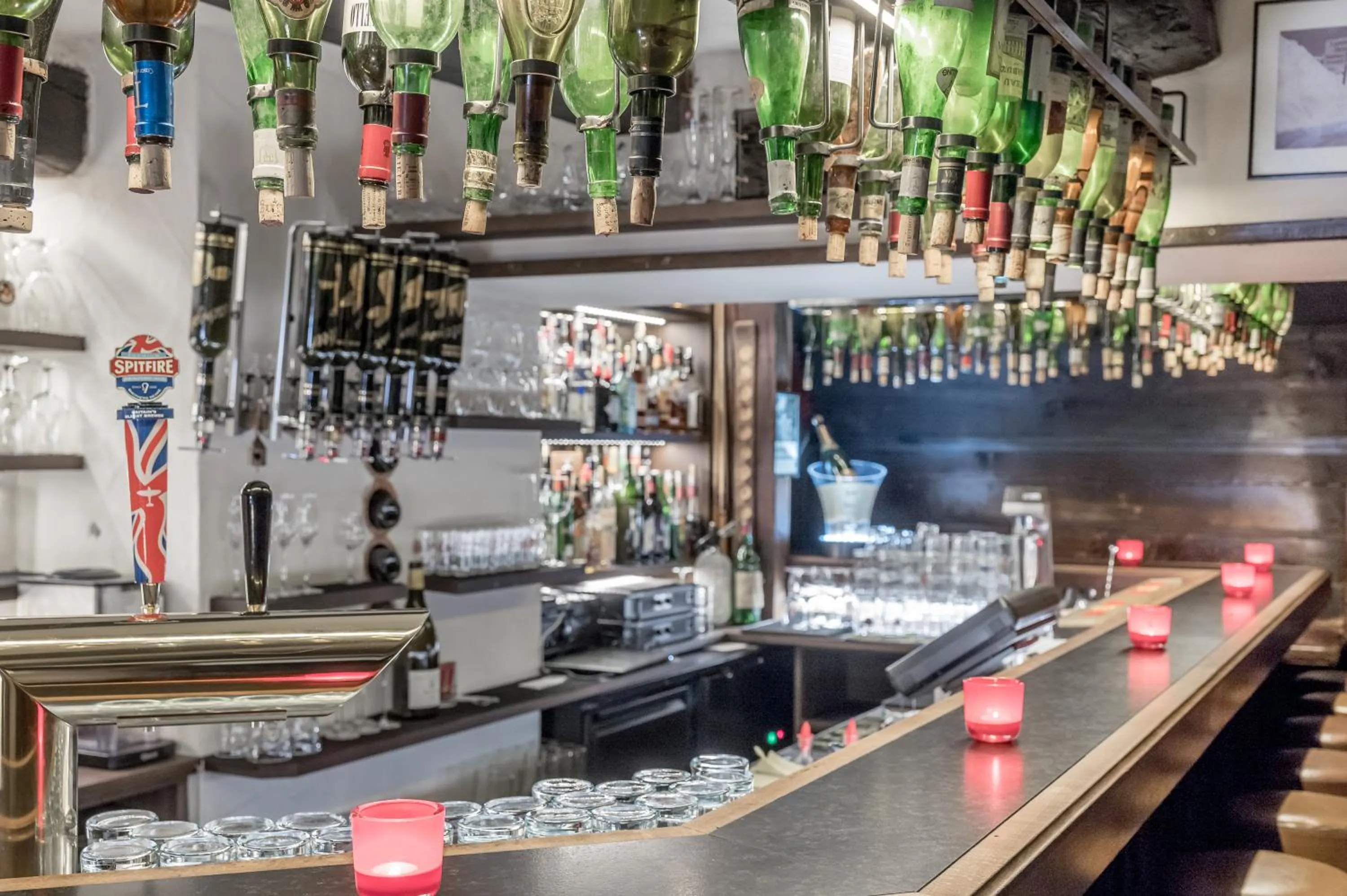 Lounge or bar in Mondschein Hotel & Chalet