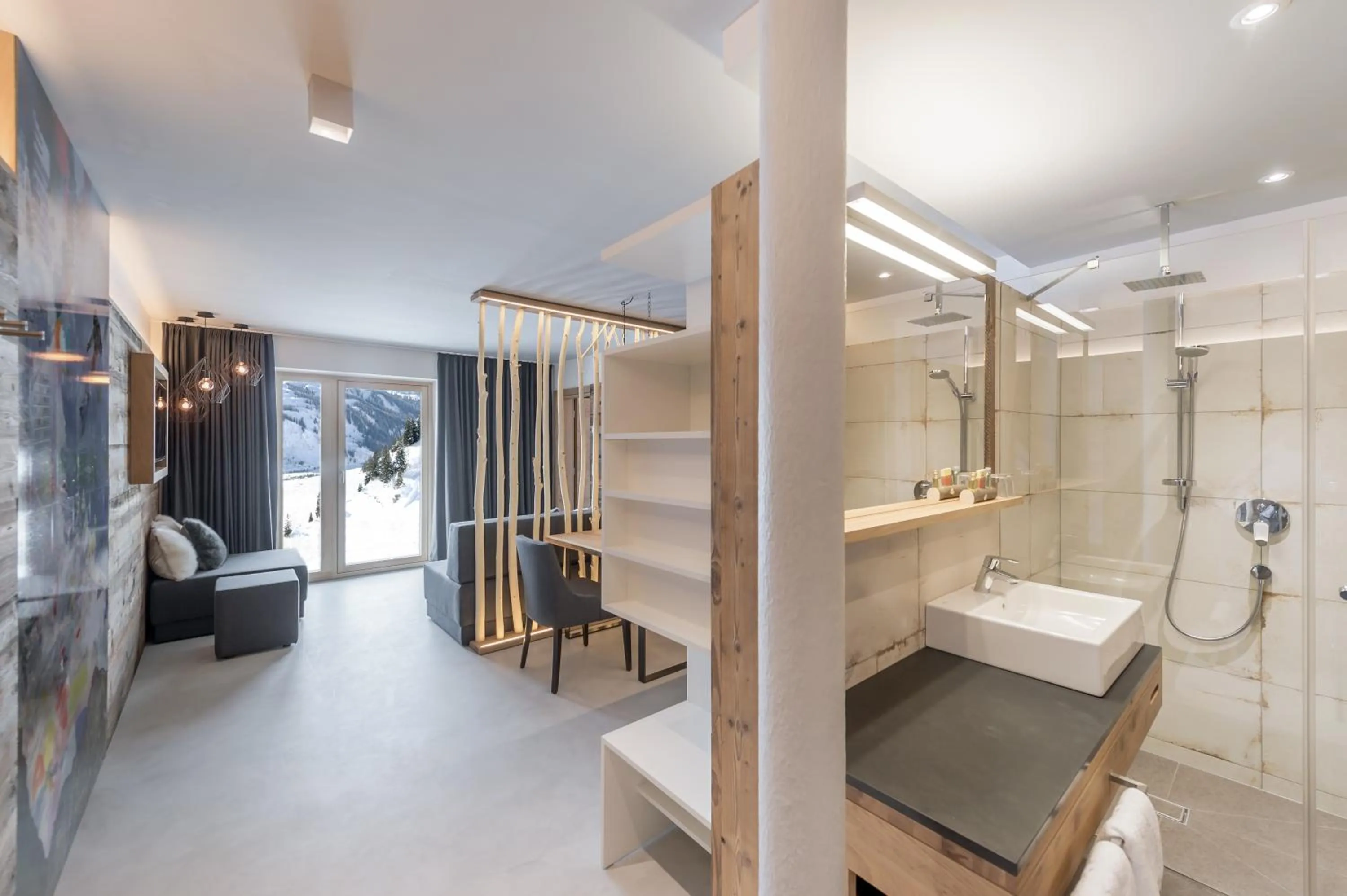 Bathroom in Mondschein Hotel & Chalet