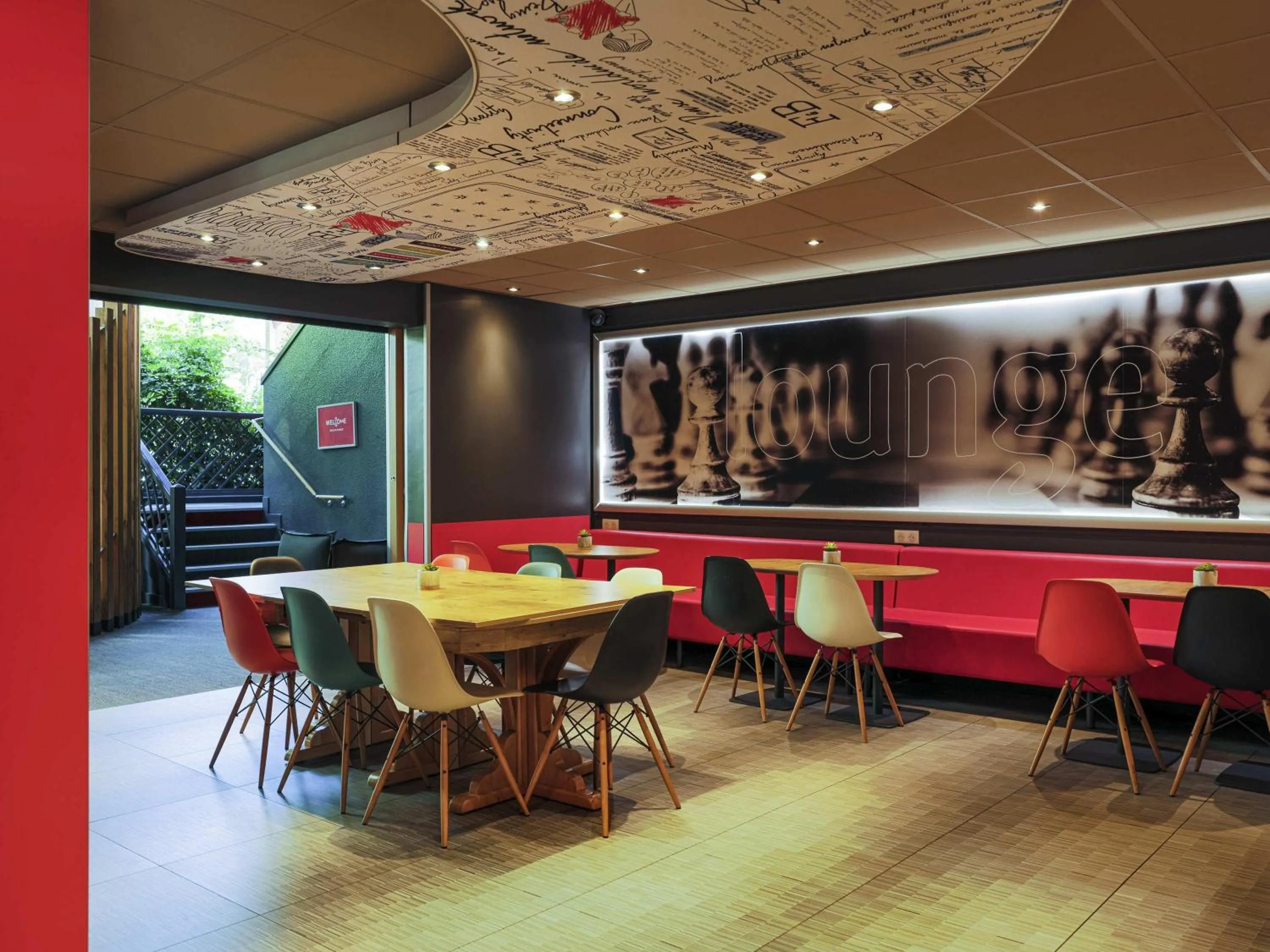 Meeting/conference room in ibis Lyon Nord