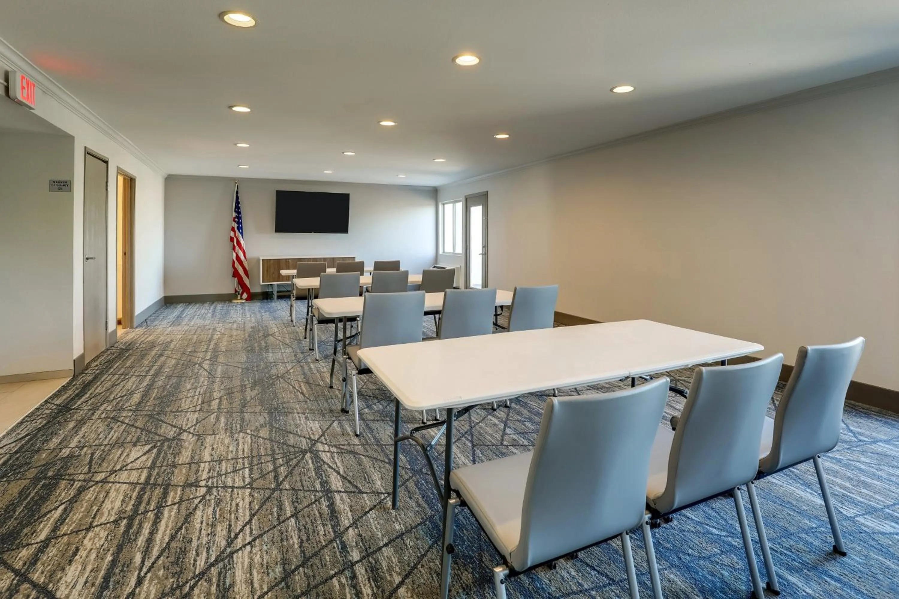 Meeting/conference room in Holiday Inn Express Hotel & Suites Branson 76 Central by IHG