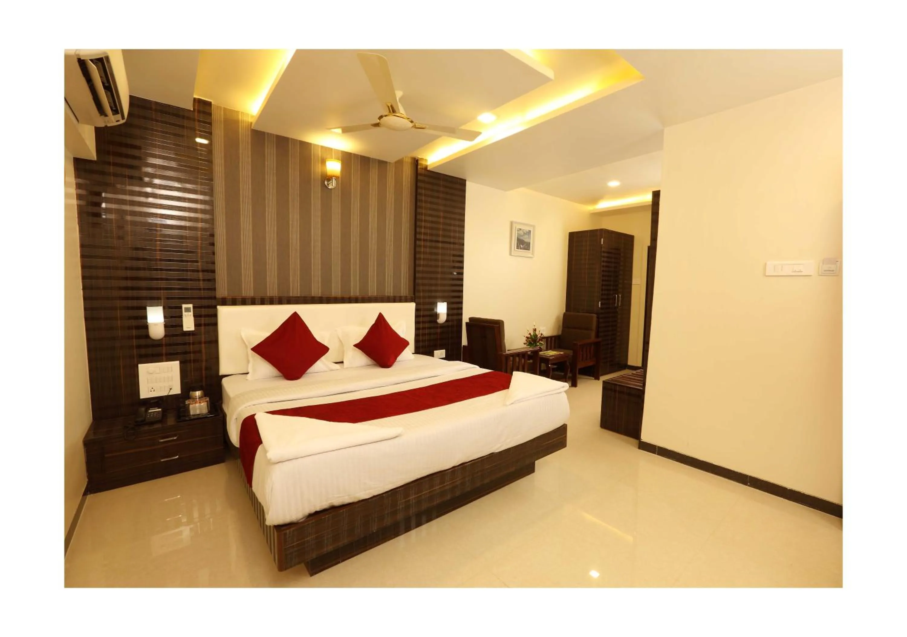 Photo of the whole room, Bed in Hotel Kochi Caprice