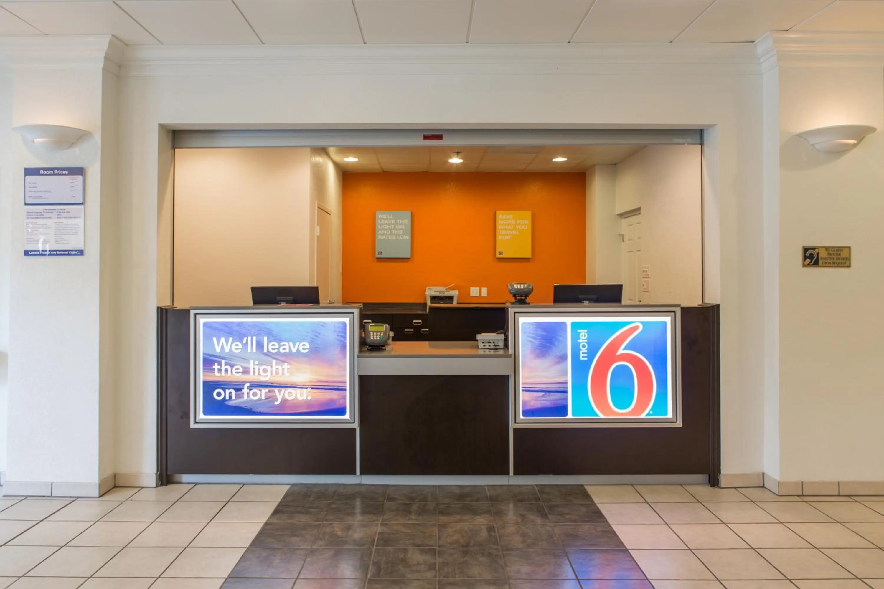 Lobby or reception in Motel 6-Cutler Bay, FL