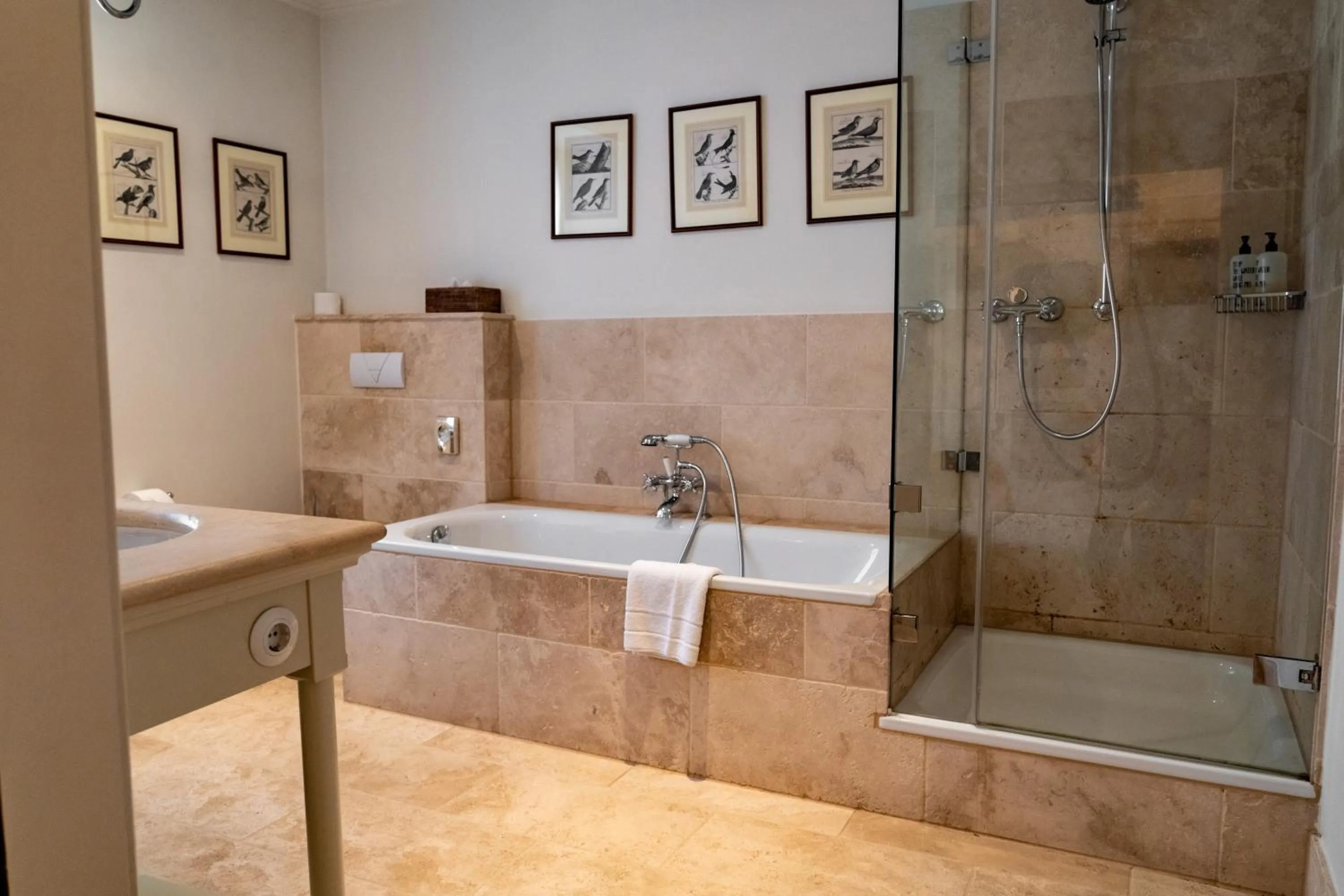 Schloss Auel Boutique Hotel & Design Golf Lodge