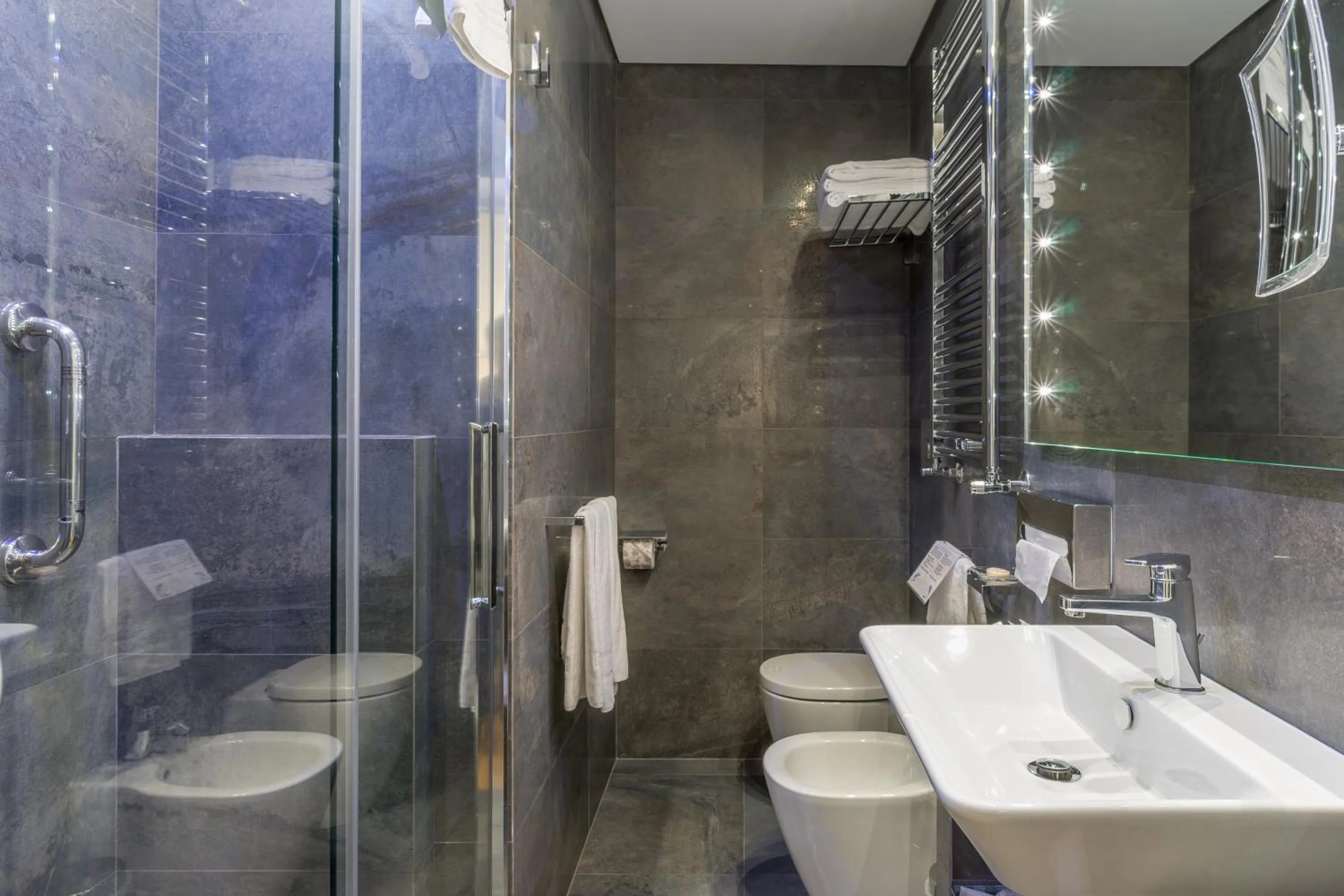 Shower in Les Diamants