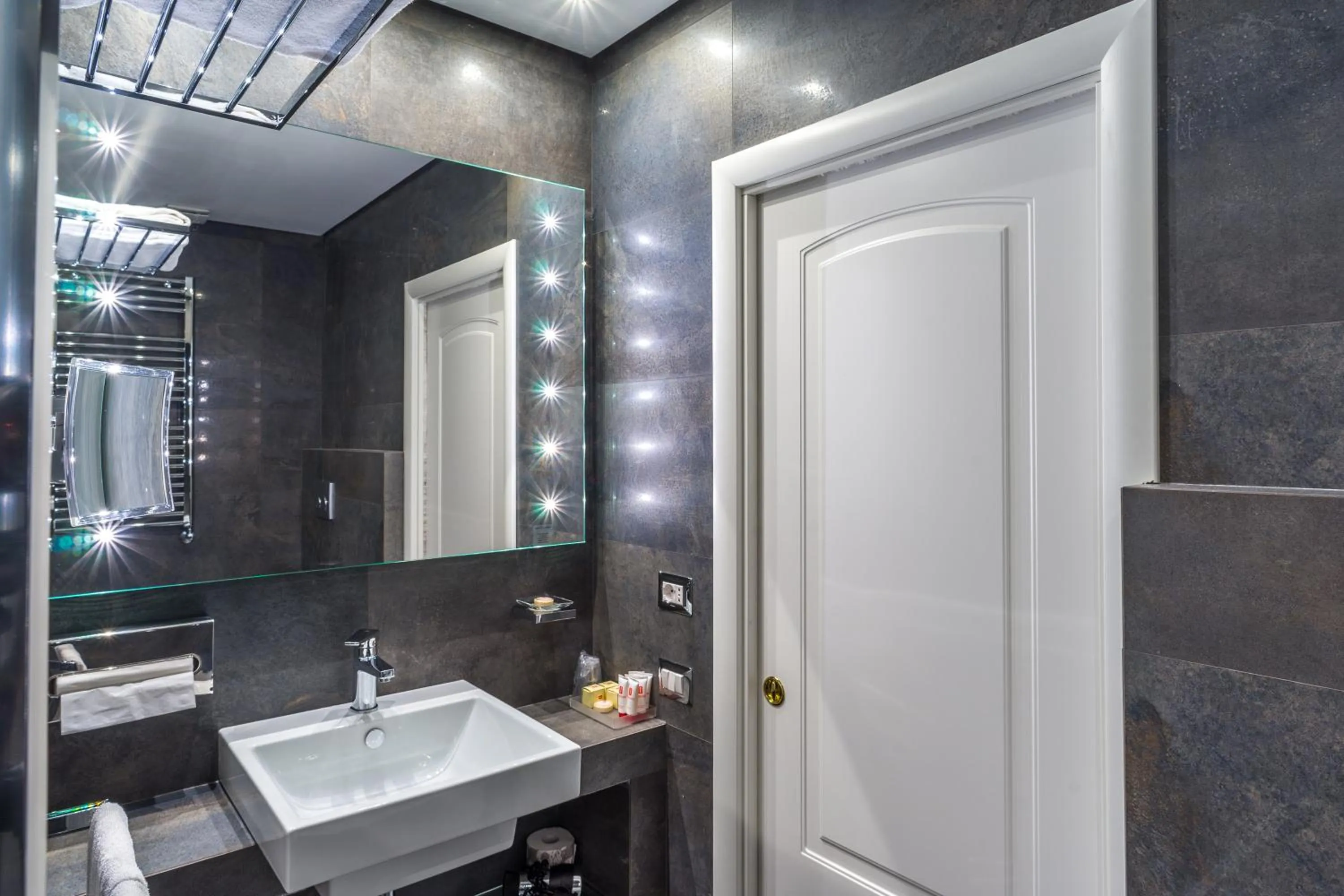 Bathroom in Les Diamants