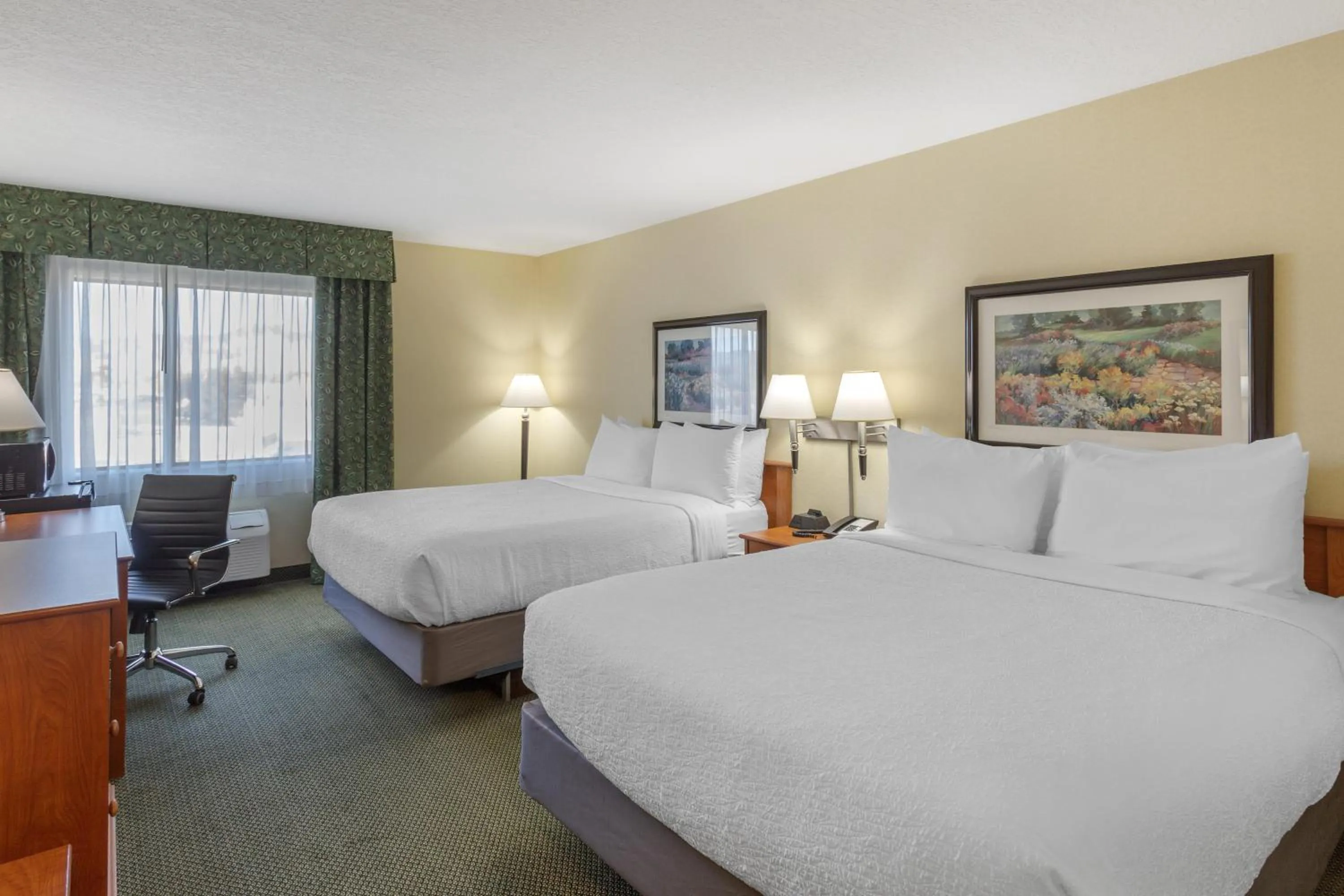 Bedroom, Bed in SureStay Plus Hotel by Best Western Price