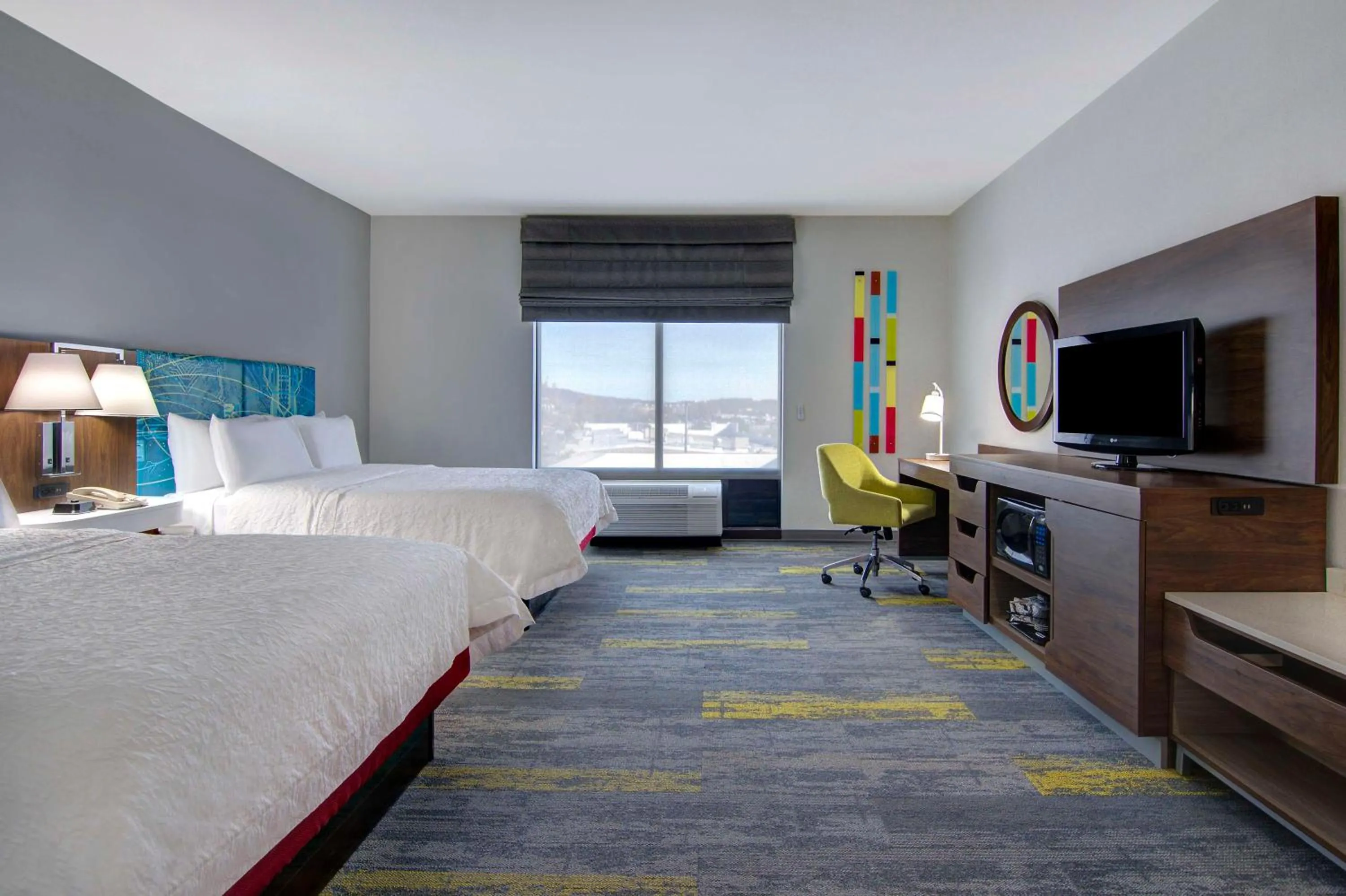 Bedroom, Bed in Hampton Inn Fayetteville