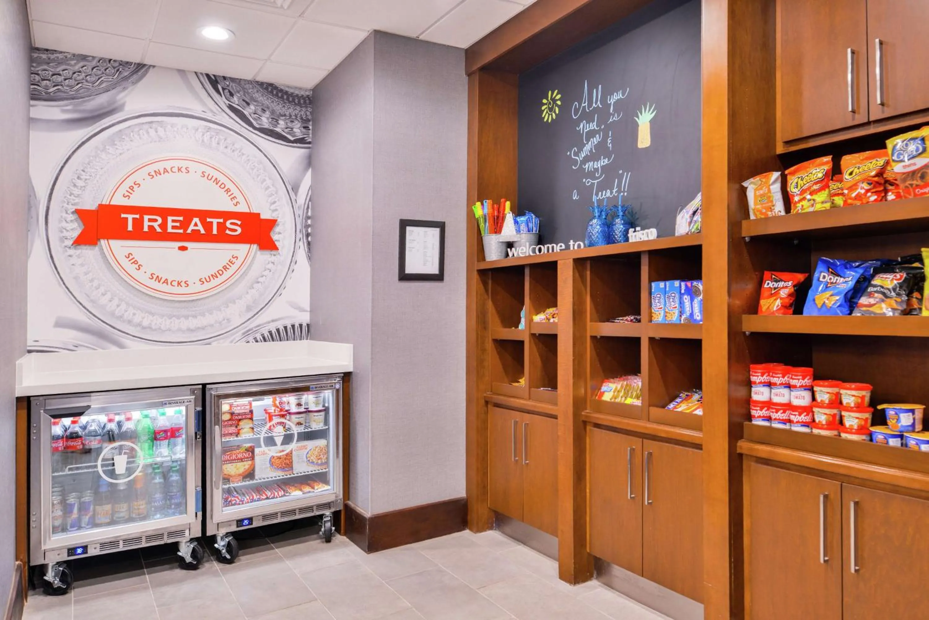 Restaurant/places to eat in Hampton Inn & Suites Legacy Park-Frisco