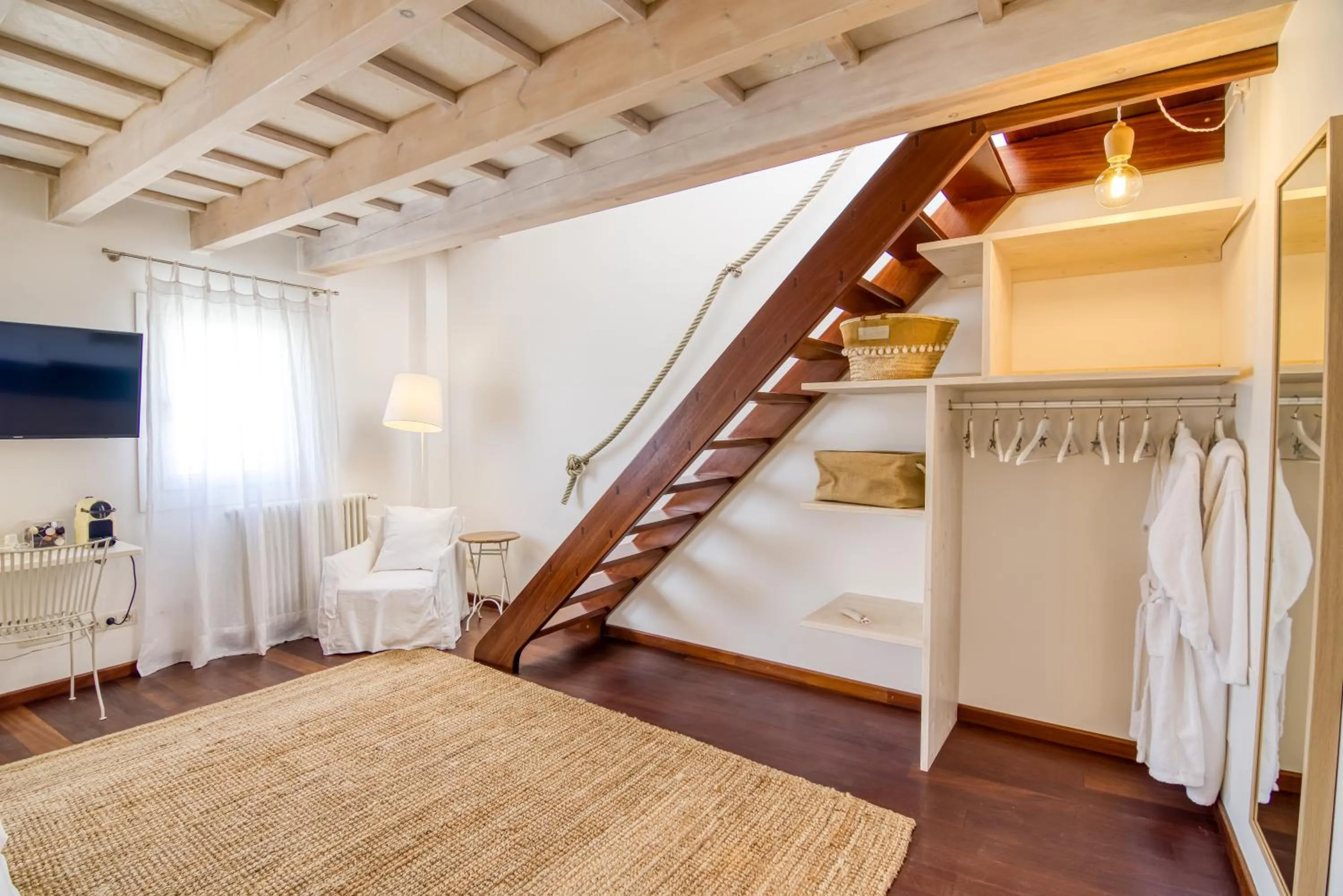 Photo of the whole room, Bed in Hotel Ca S'Arader Turismo de Interior