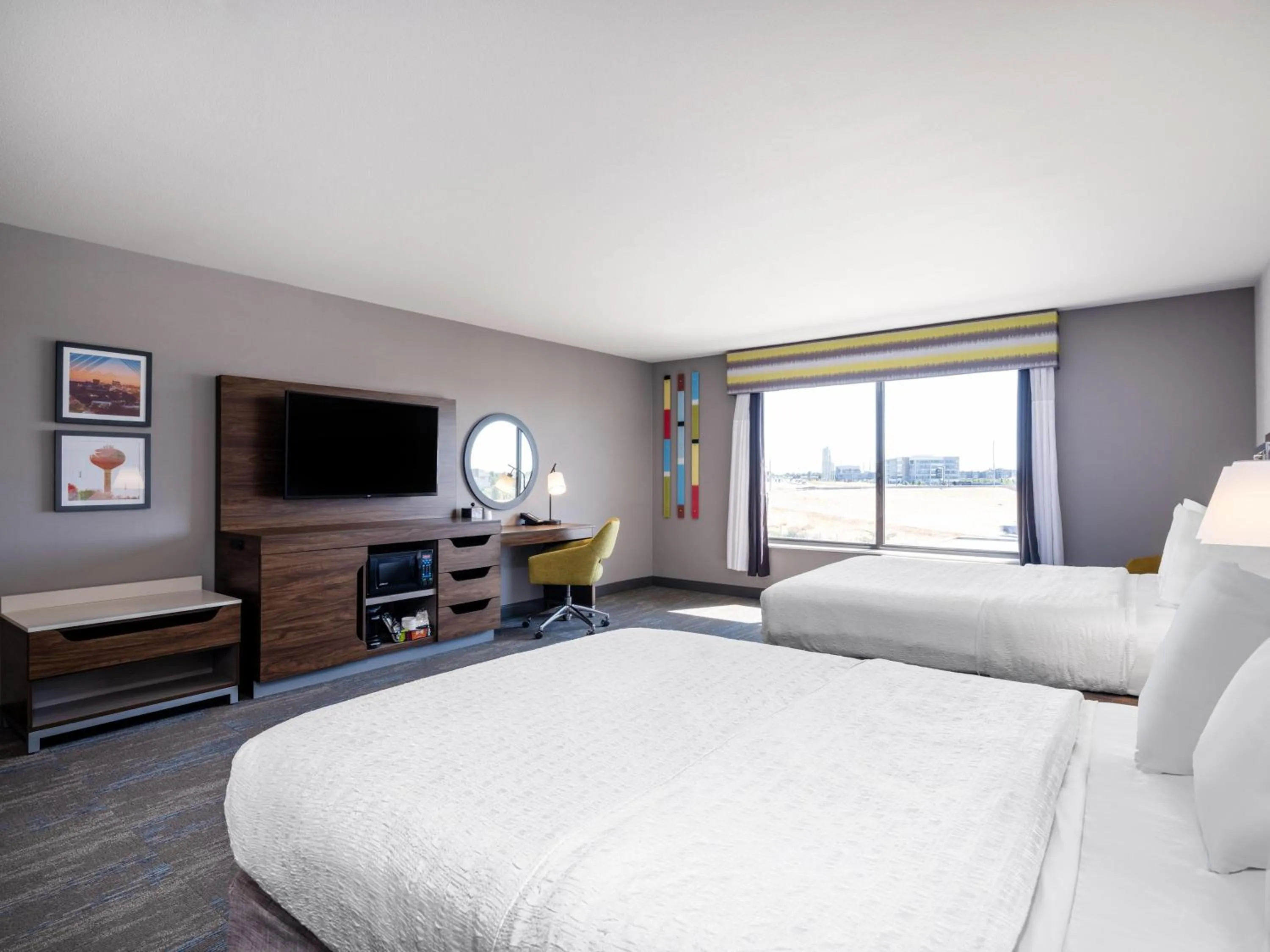 Bedroom, Bed in Hampton Inn & Suites Boise-Meridian