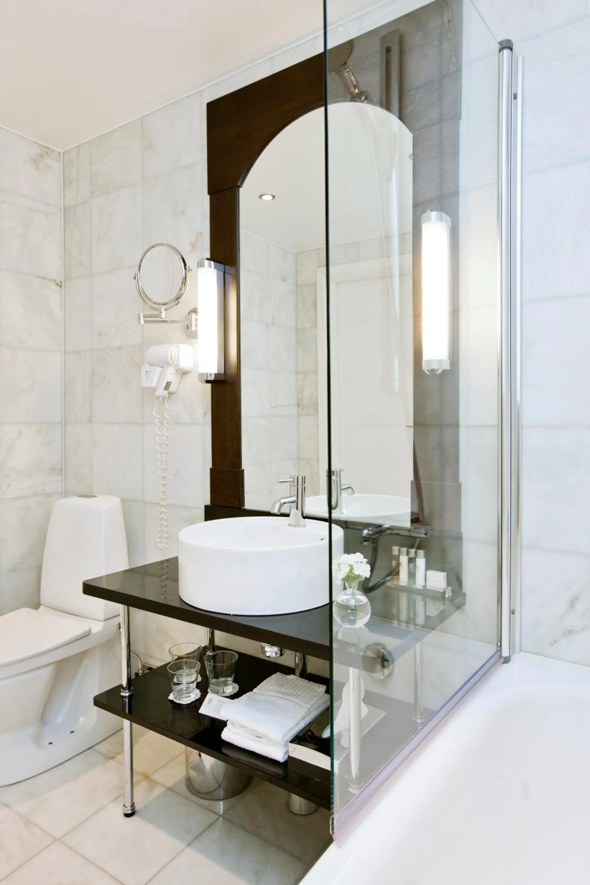 Bathroom in Elite Hotel Arcadia