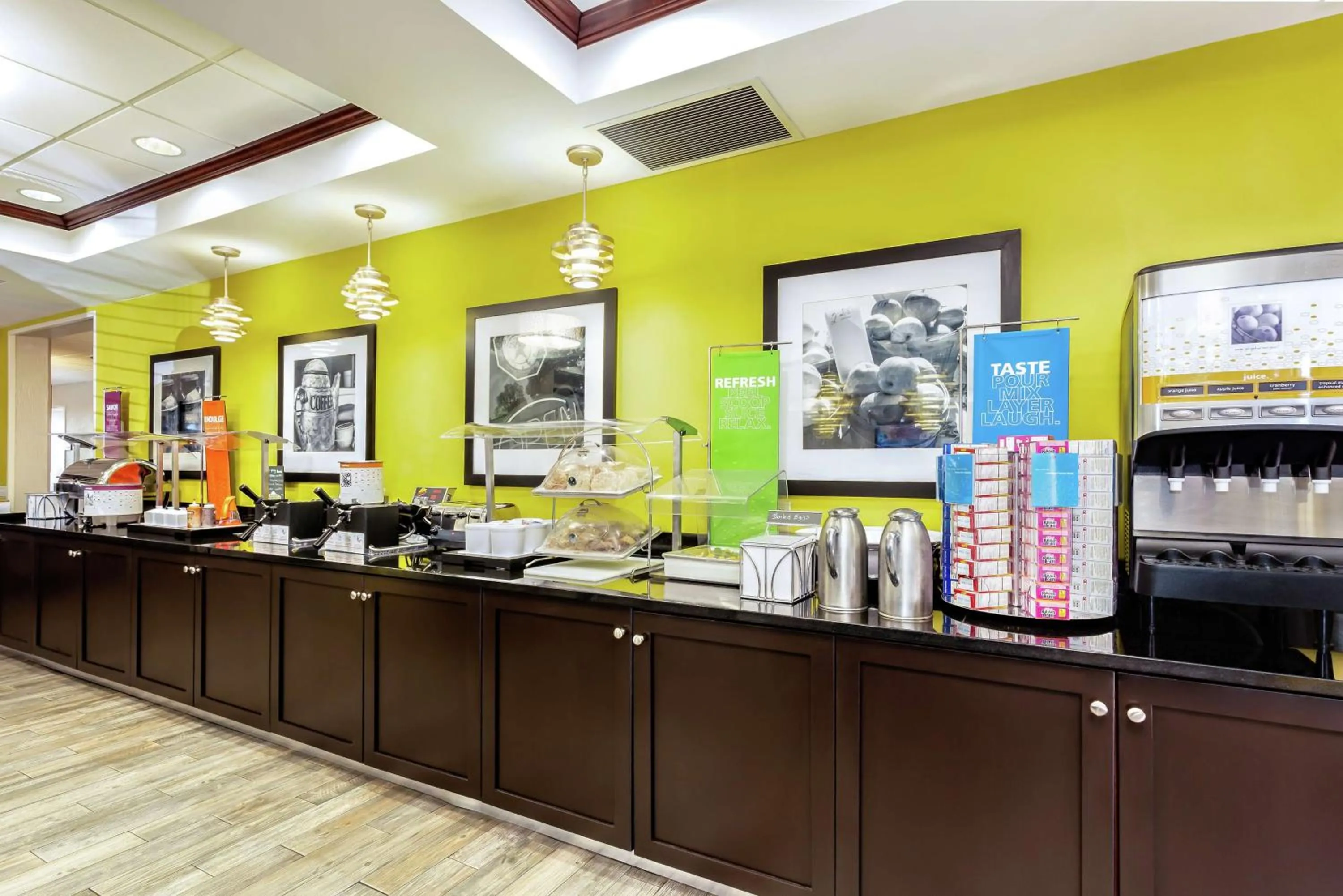 Breakfast in Hampton Inn Amelia Island