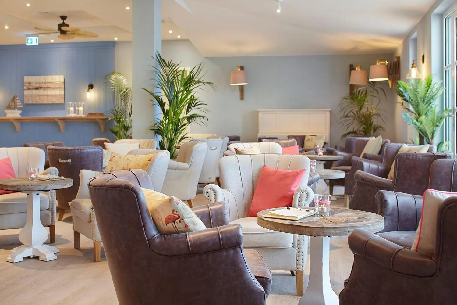 Lounge or bar in Beach Motel Heiligenhafen