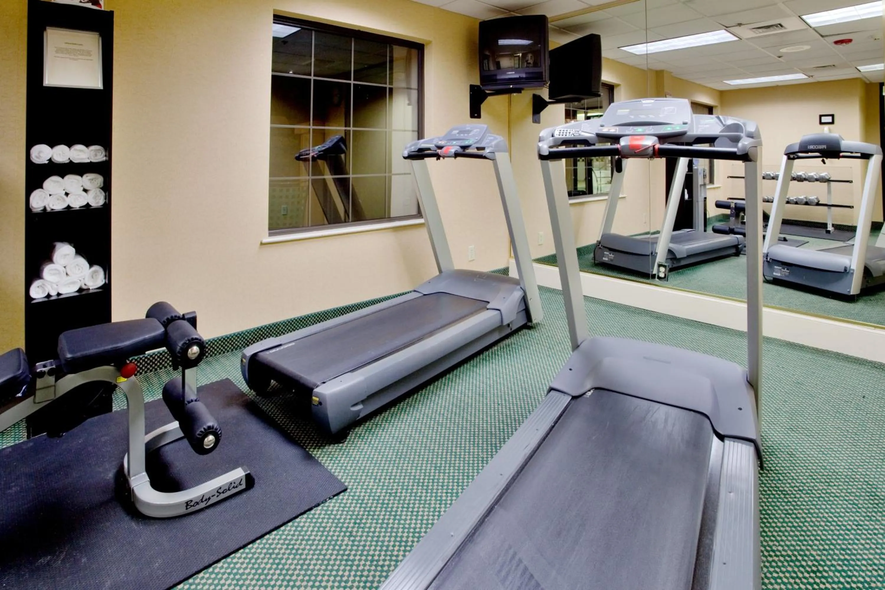 Fitness centre/facilities in Holiday Inn & Suites Raleigh Cary by IHG