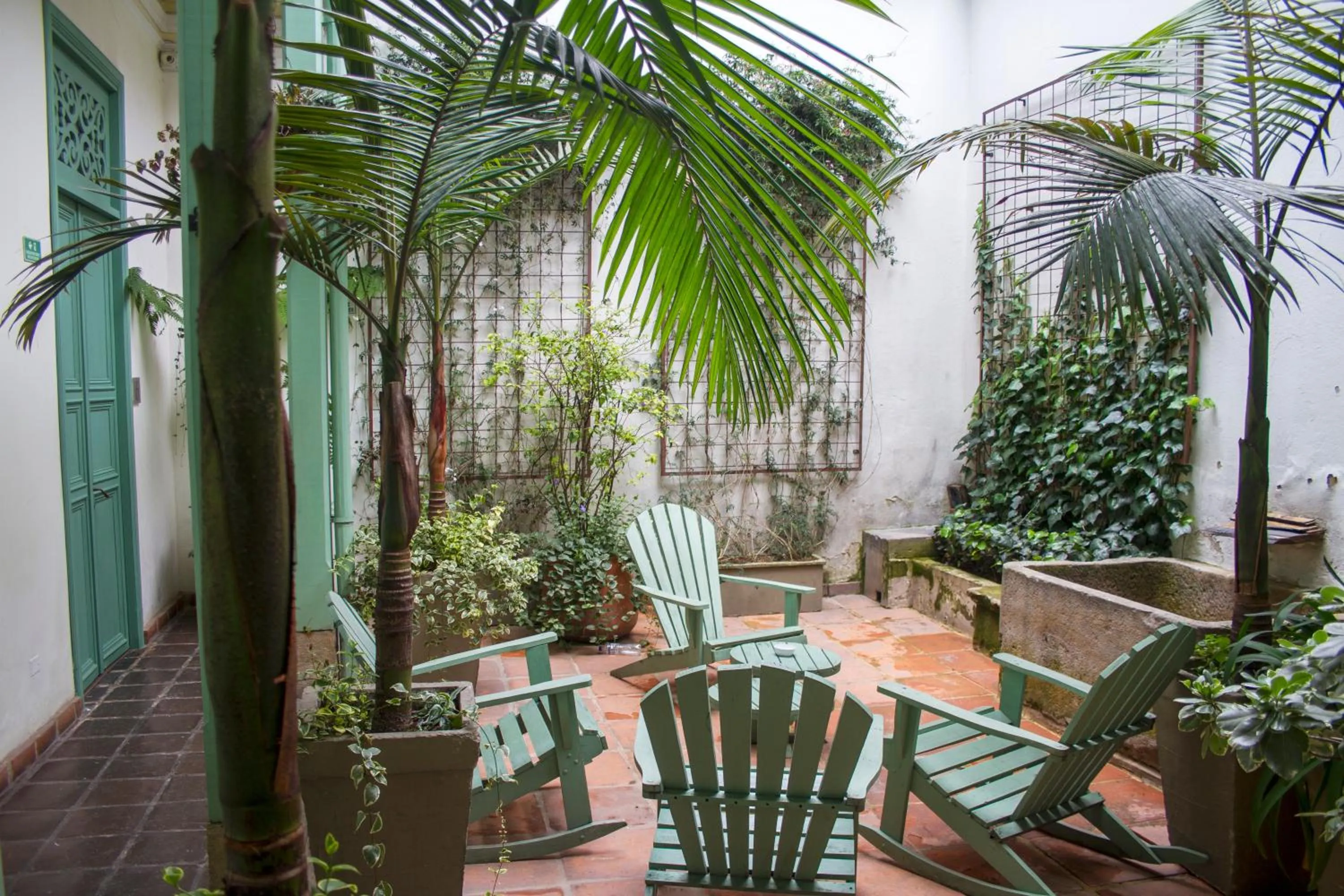 Patio in Hotel Casa de la Vega