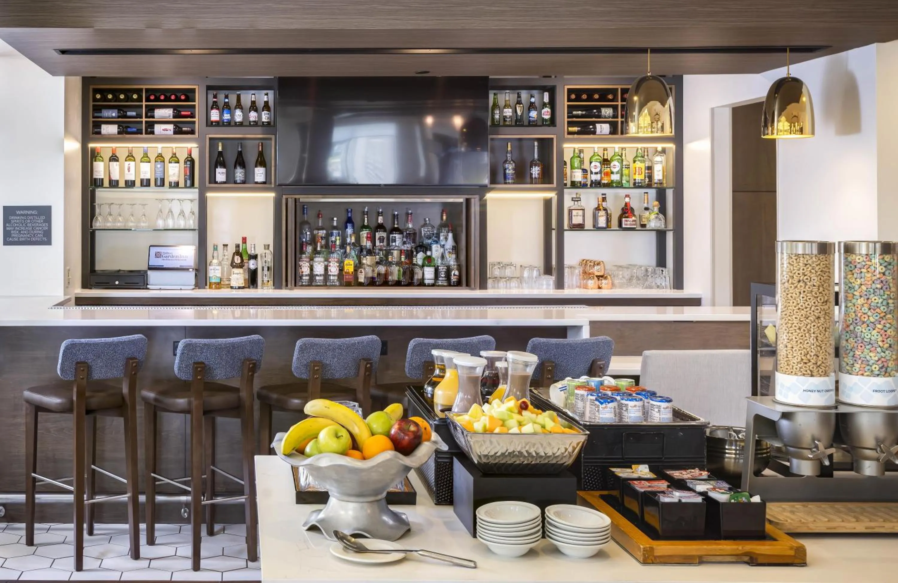 Breakfast in Hilton Garden Inn Des Moines/Urbandale