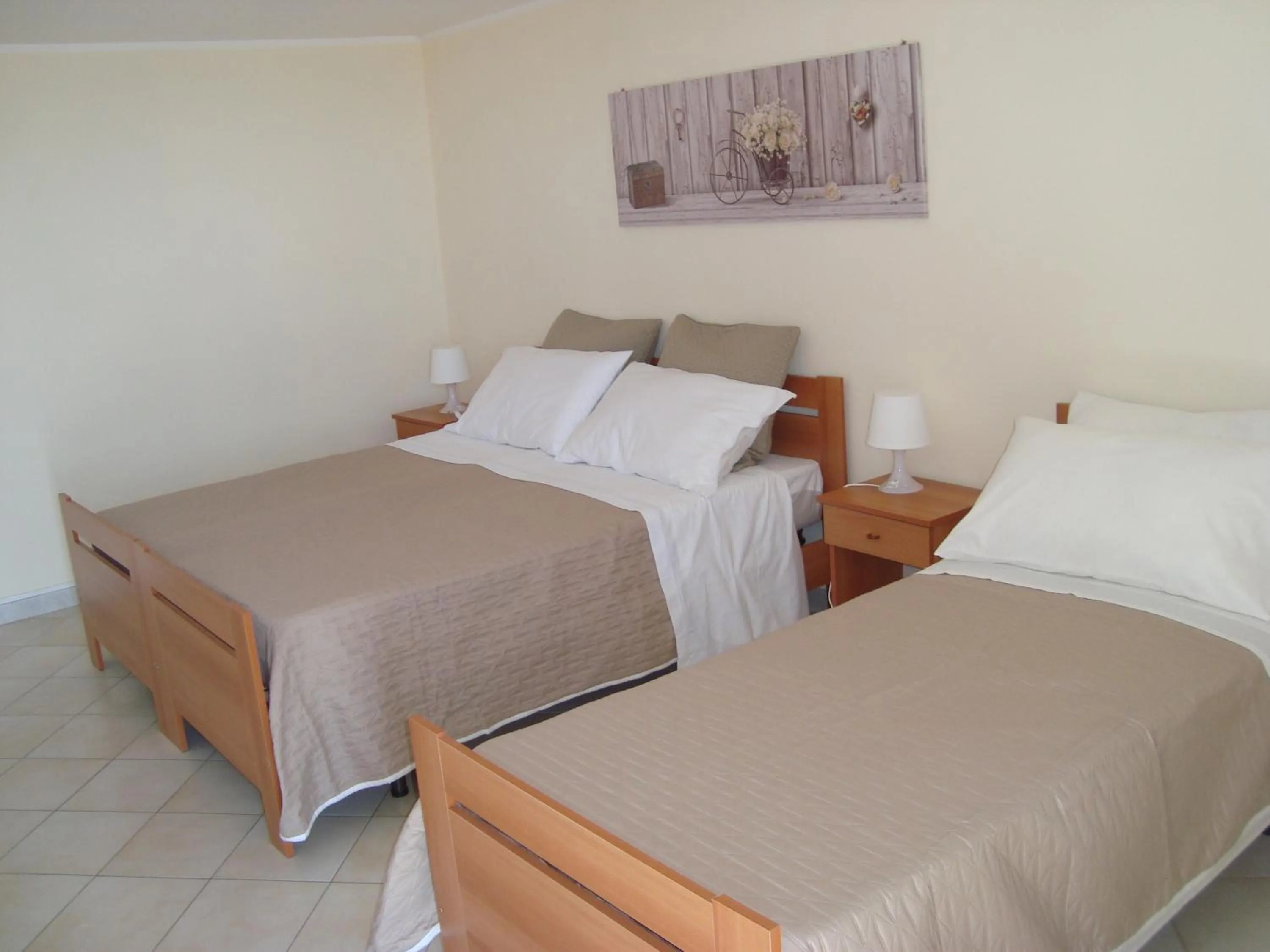Photo of the whole room, Bed in Zagarella House
