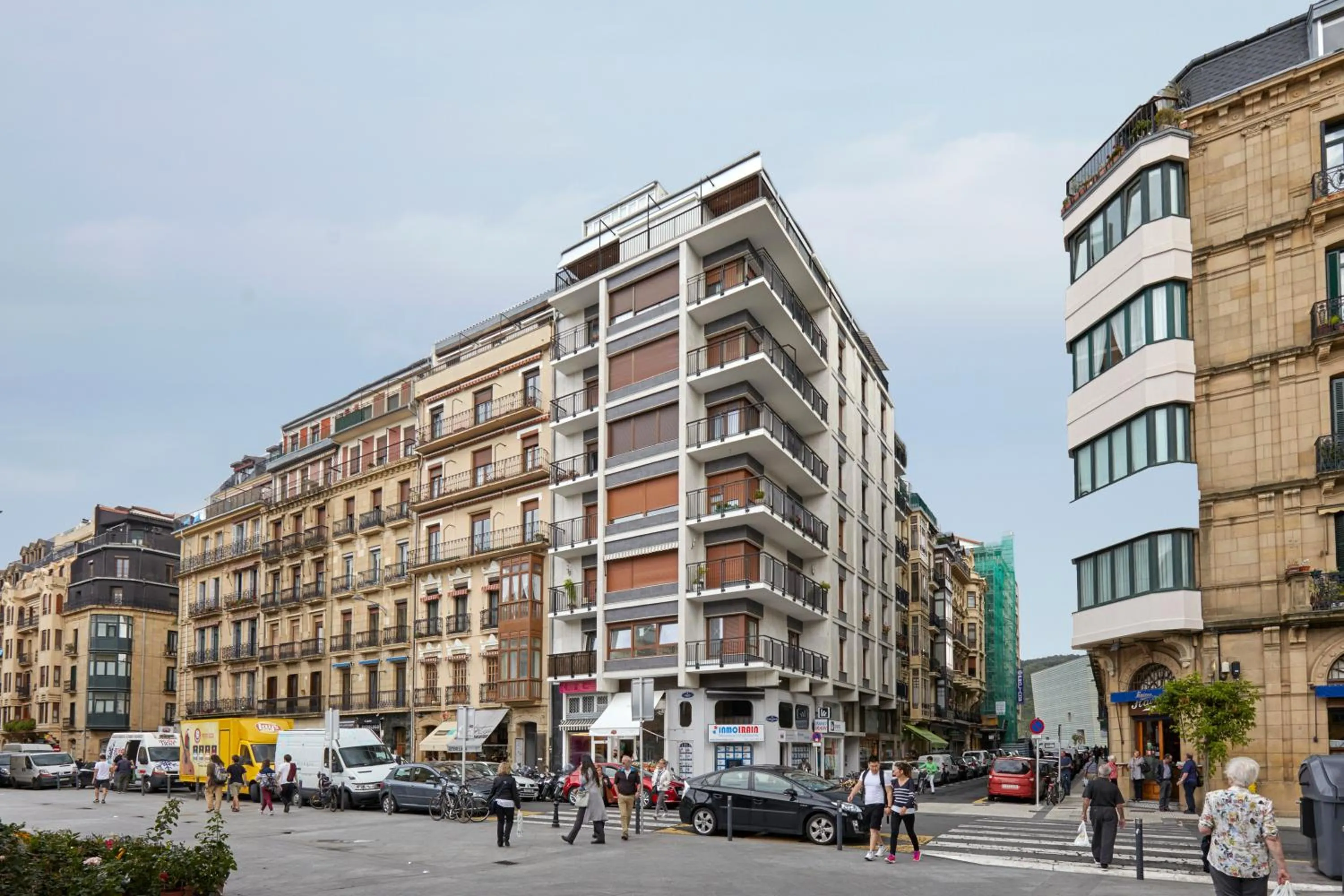 Facade/entrance in Oteiza by FeelFree Rentals