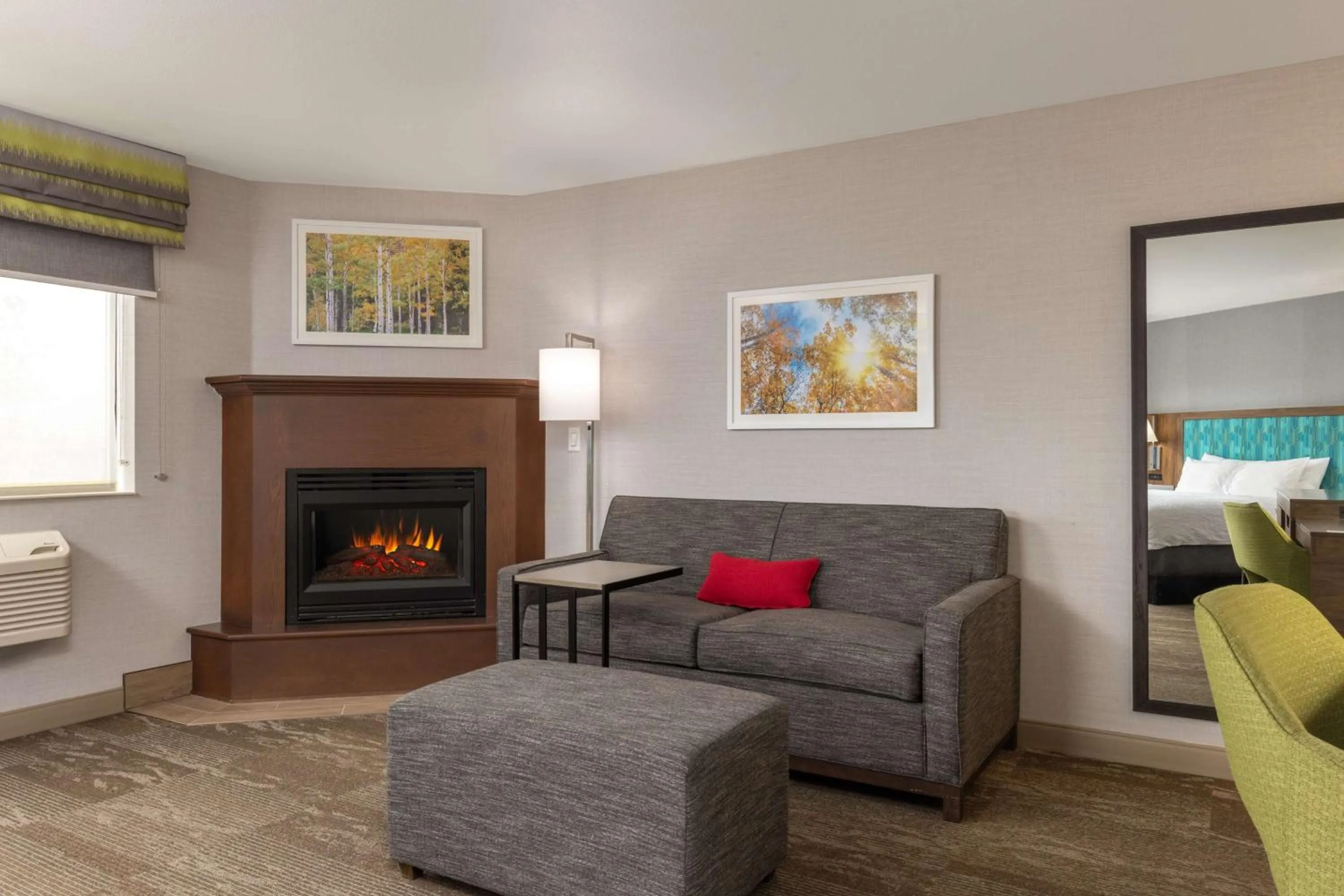 Living room in Hampton Inn Kalispell