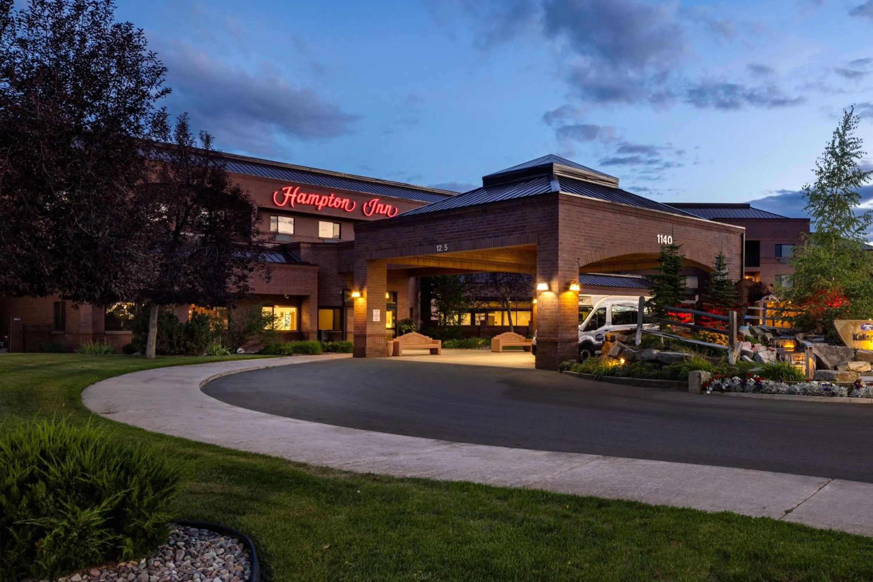 Property building in Hampton Inn Kalispell