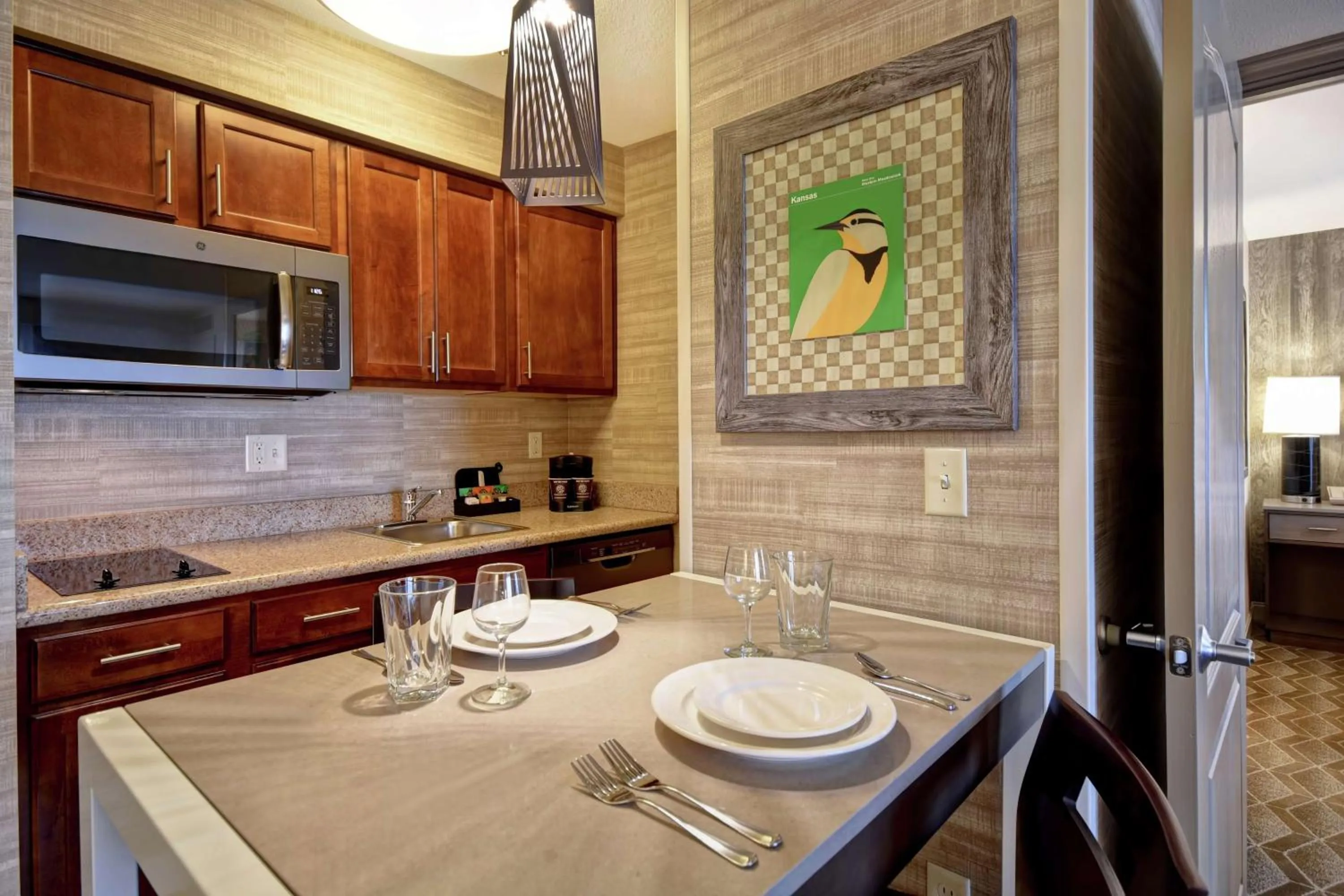 Kitchen or kitchenette in Homewood Suites by Hilton at The Waterfront