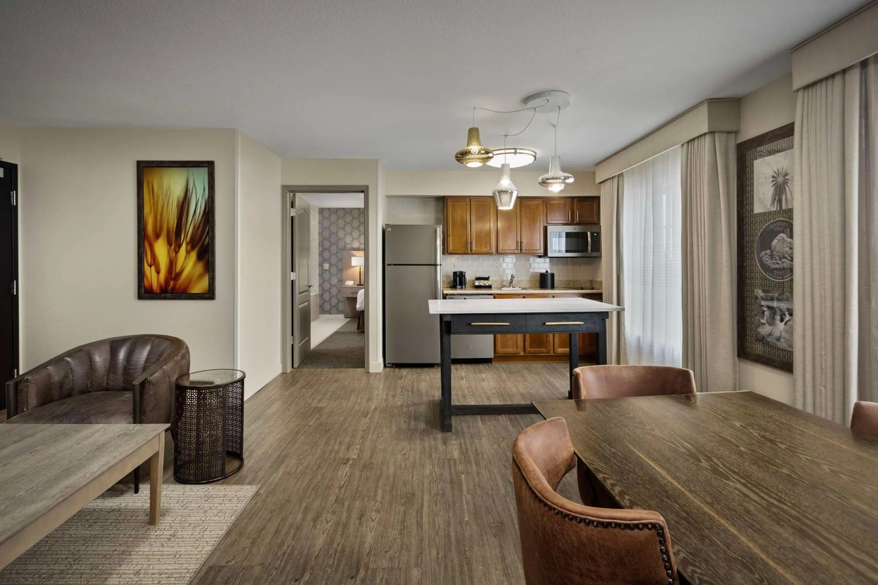 Kitchen or kitchenette in Homewood Suites by Hilton at The Waterfront