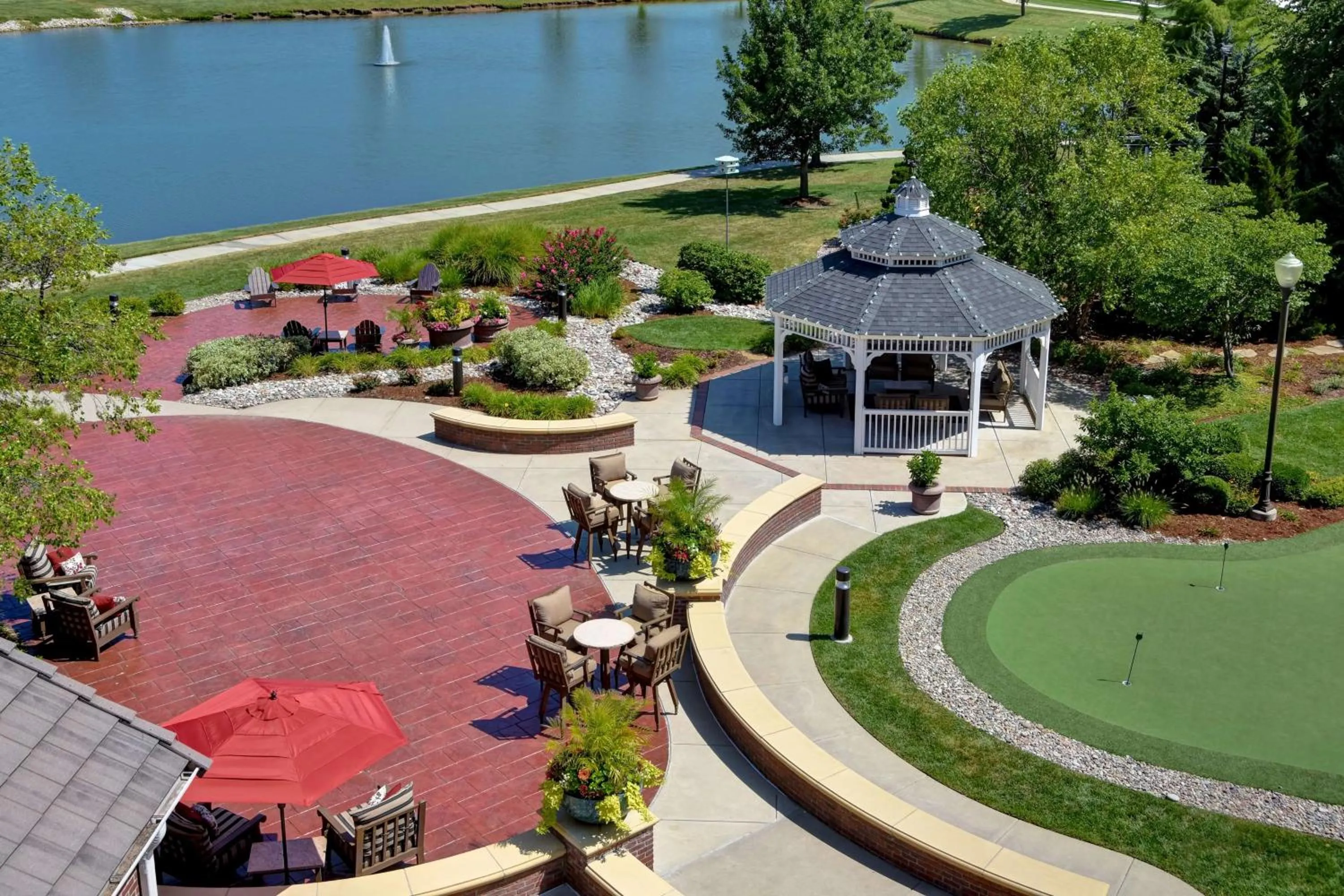 Garden in Homewood Suites by Hilton at The Waterfront