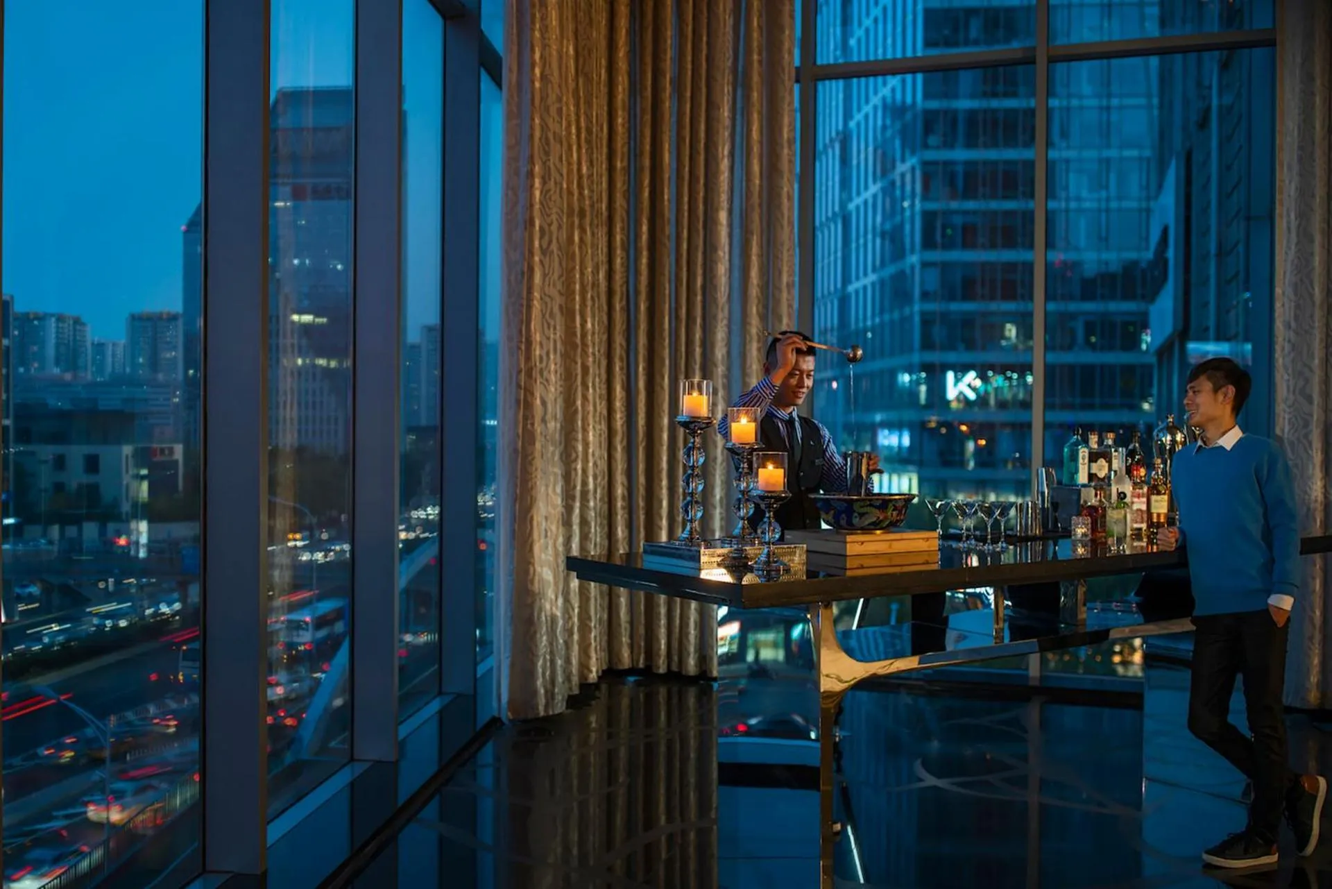 Lobby or reception in Renaissance Beijing Capital Hotel