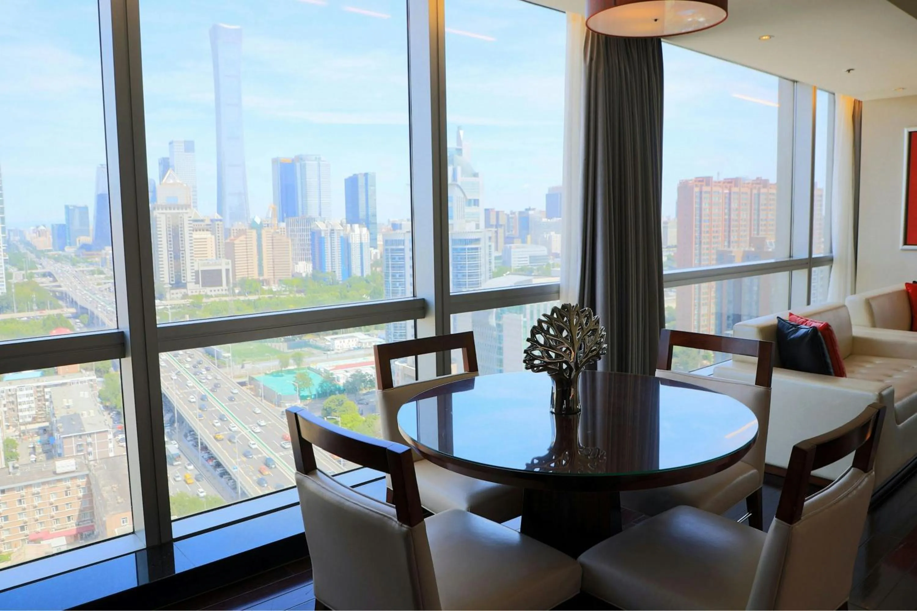 Living room in Renaissance Beijing Capital Hotel
