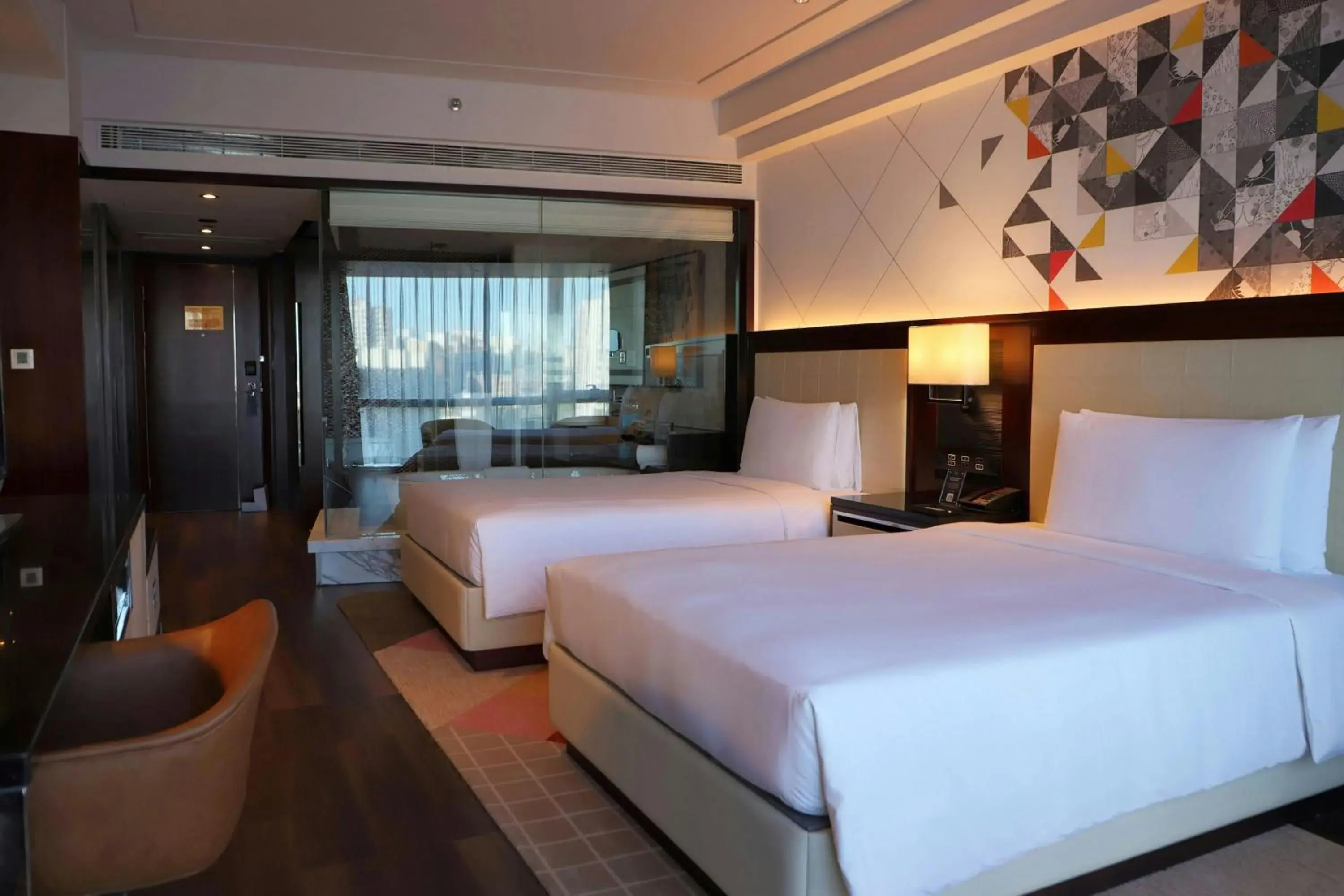 2 Double Beds, Renaissance Guest Room (include 10% off for Food & Beverage) in Renaissance Beijing Capital Hotel 2 Double Beds, Renaissance Guest Room (include 10% off for Food & Beverage) in Renaissance Beijing Capital Hotel