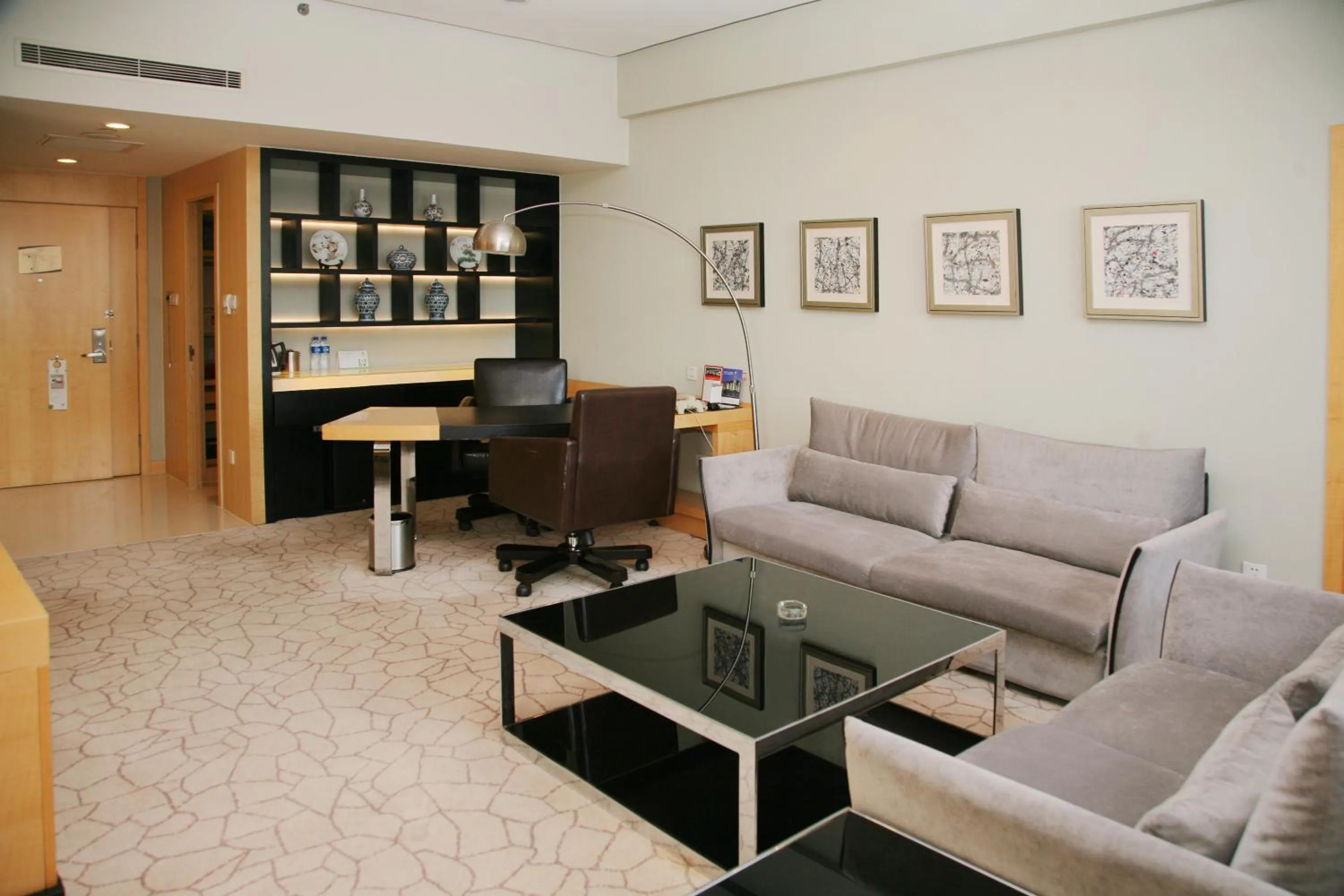 Photo of the whole room in Holiday Inn Beijing Deshengmen by IHG on 2nd Ring Road Extension 10-15 minute taxi ride to Shichahai Lama Temple Drum Tower Close to Beijing North Station for Badaling Great Wall Near Exit B Jishuitan Metro Line 2