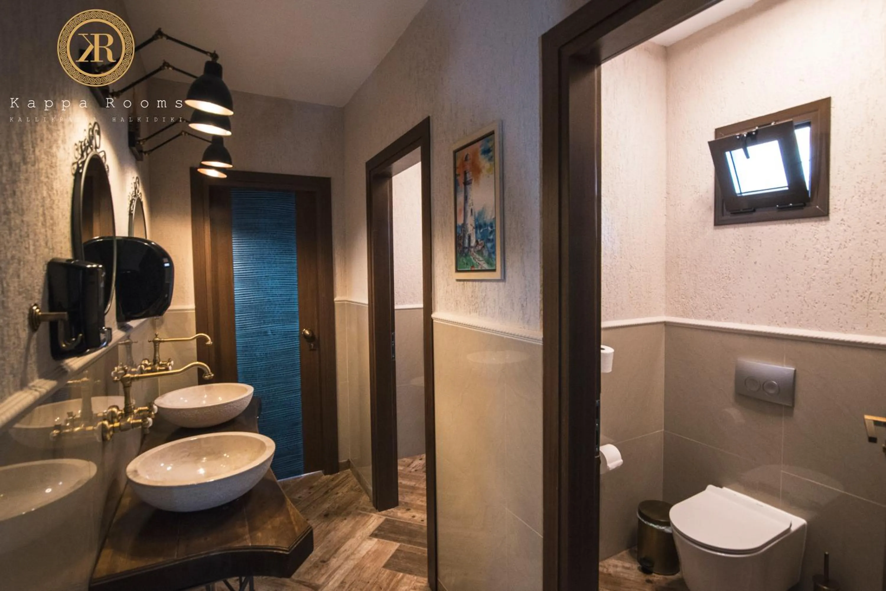 Toilet in Kappa Rooms