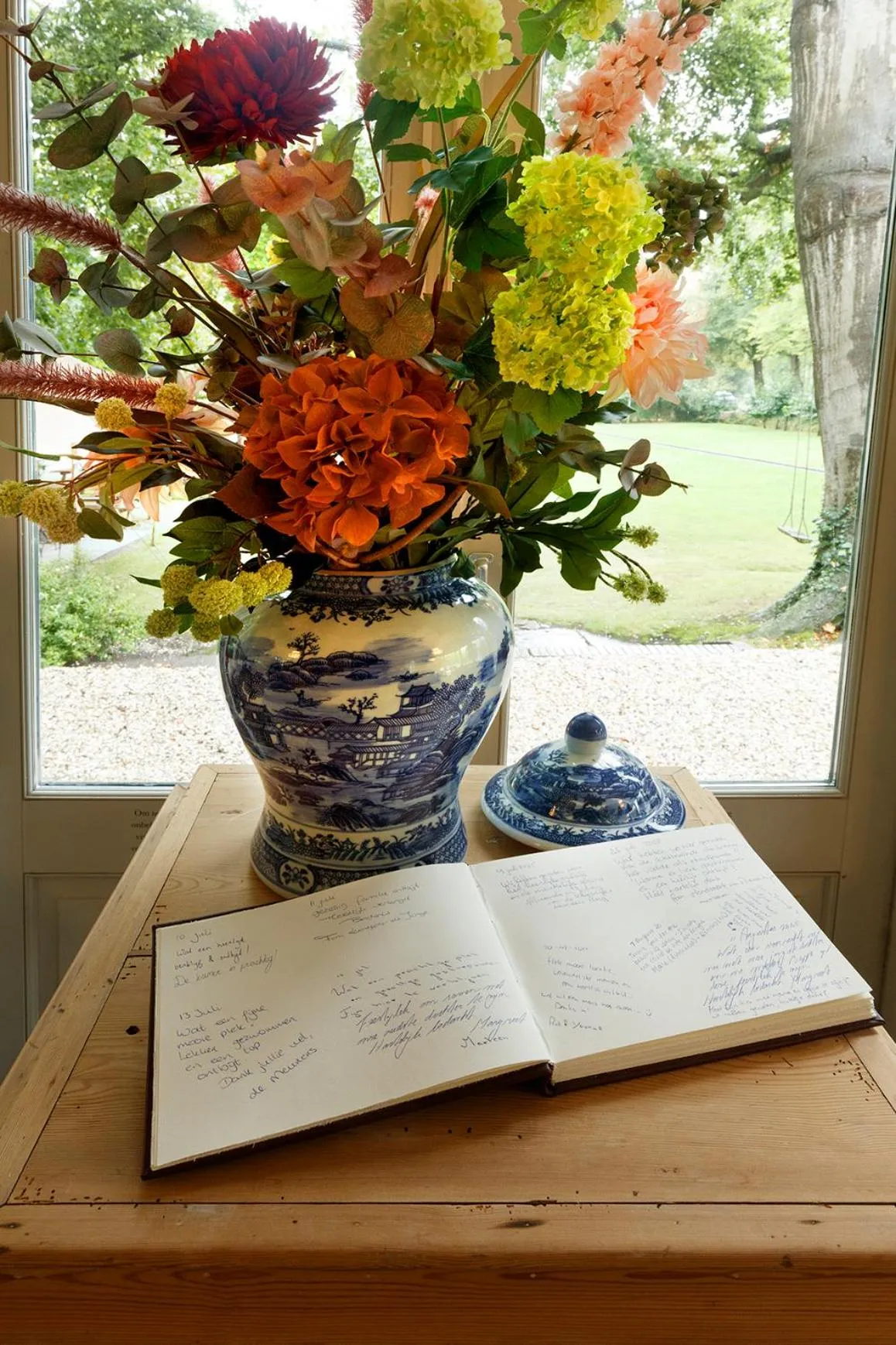 Property building in Logement aan de Vecht