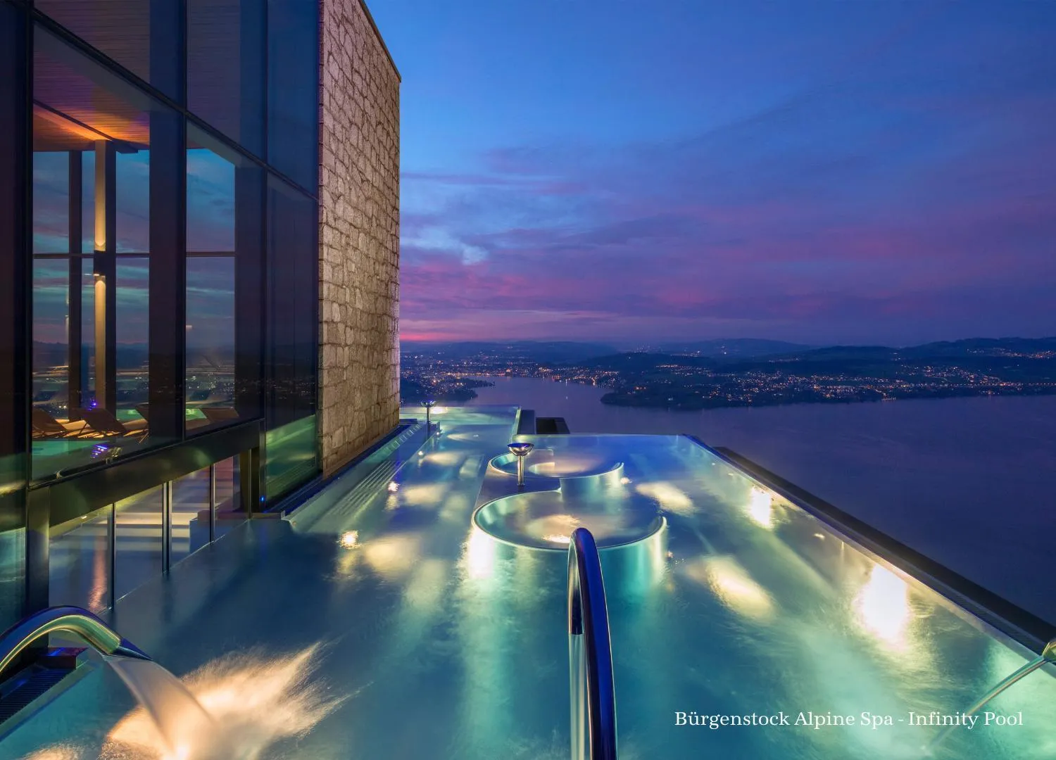 Swimming pool in Bürgenstock Hotel & Alpine Spa