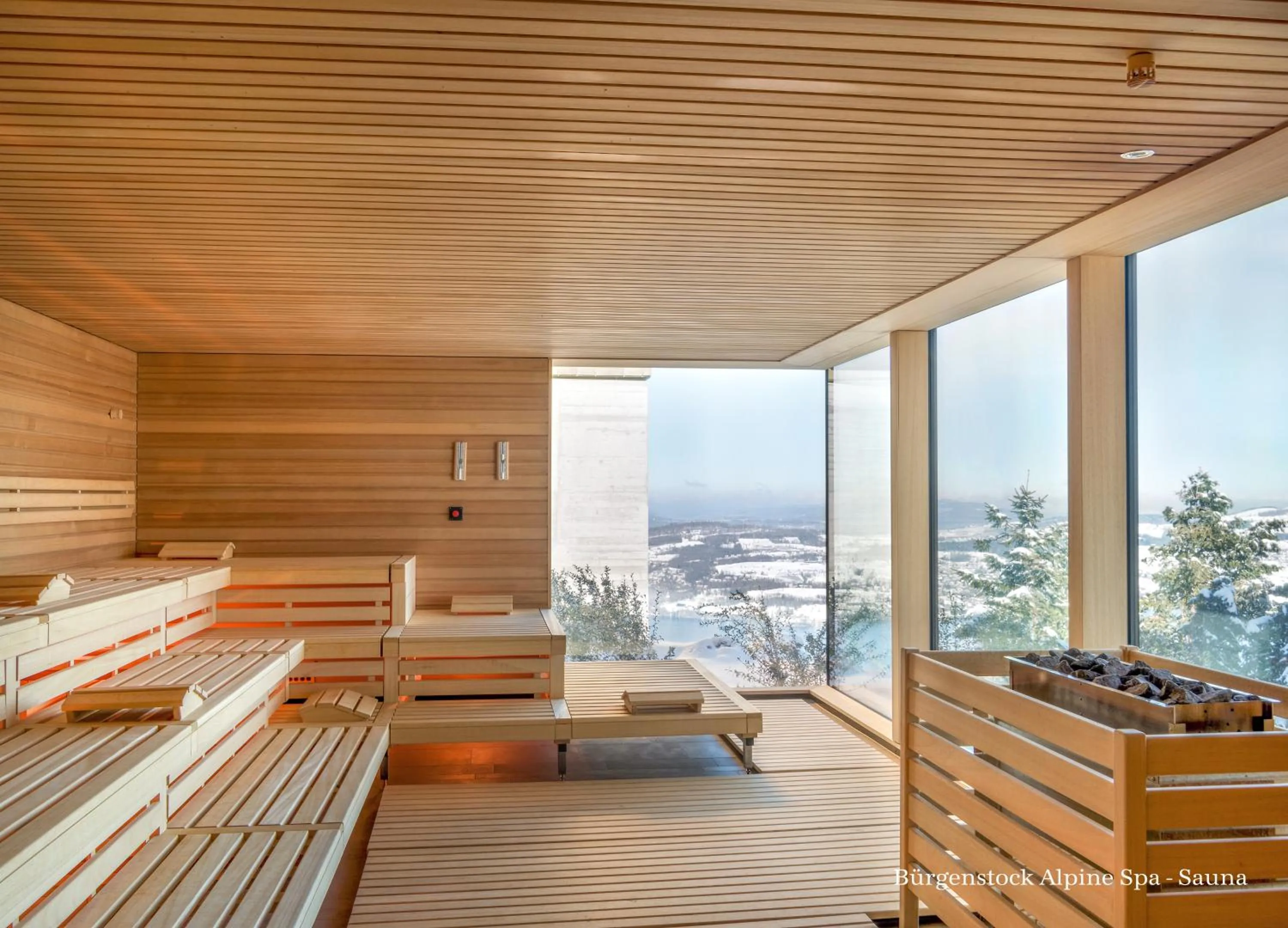 Sauna, Bed in Bürgenstock Hotel & Alpine Spa