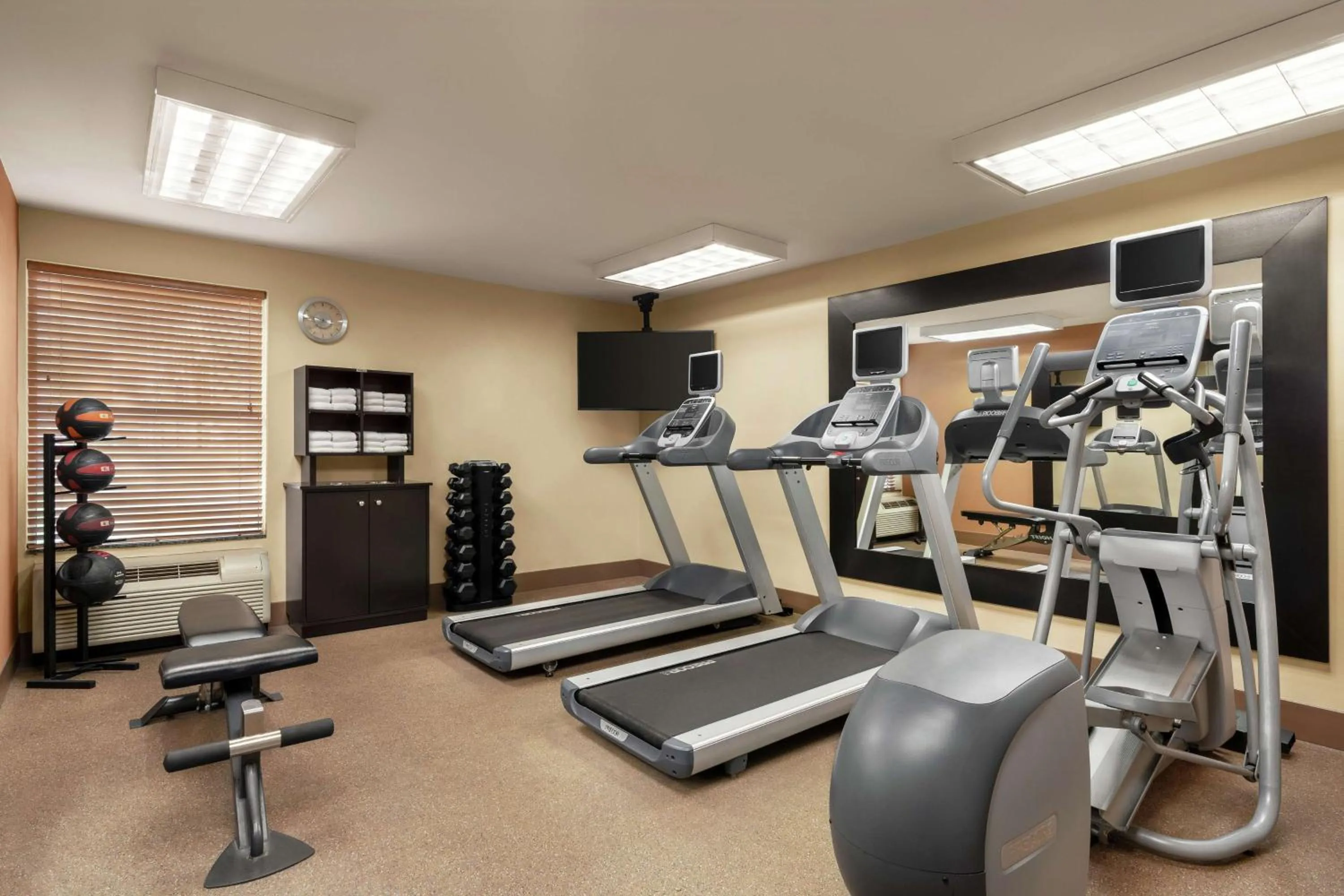 Fitness centre/facilities in Homewood Suites by Hilton Allentown-Bethlehem Airport
