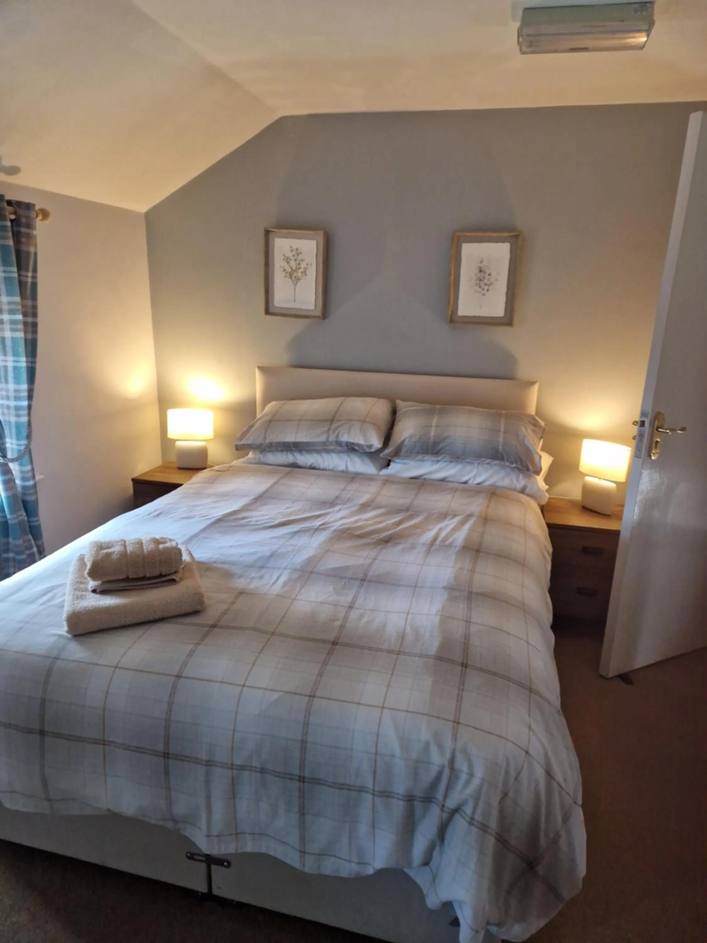 Bed in The Lord Nelson Inn B&B