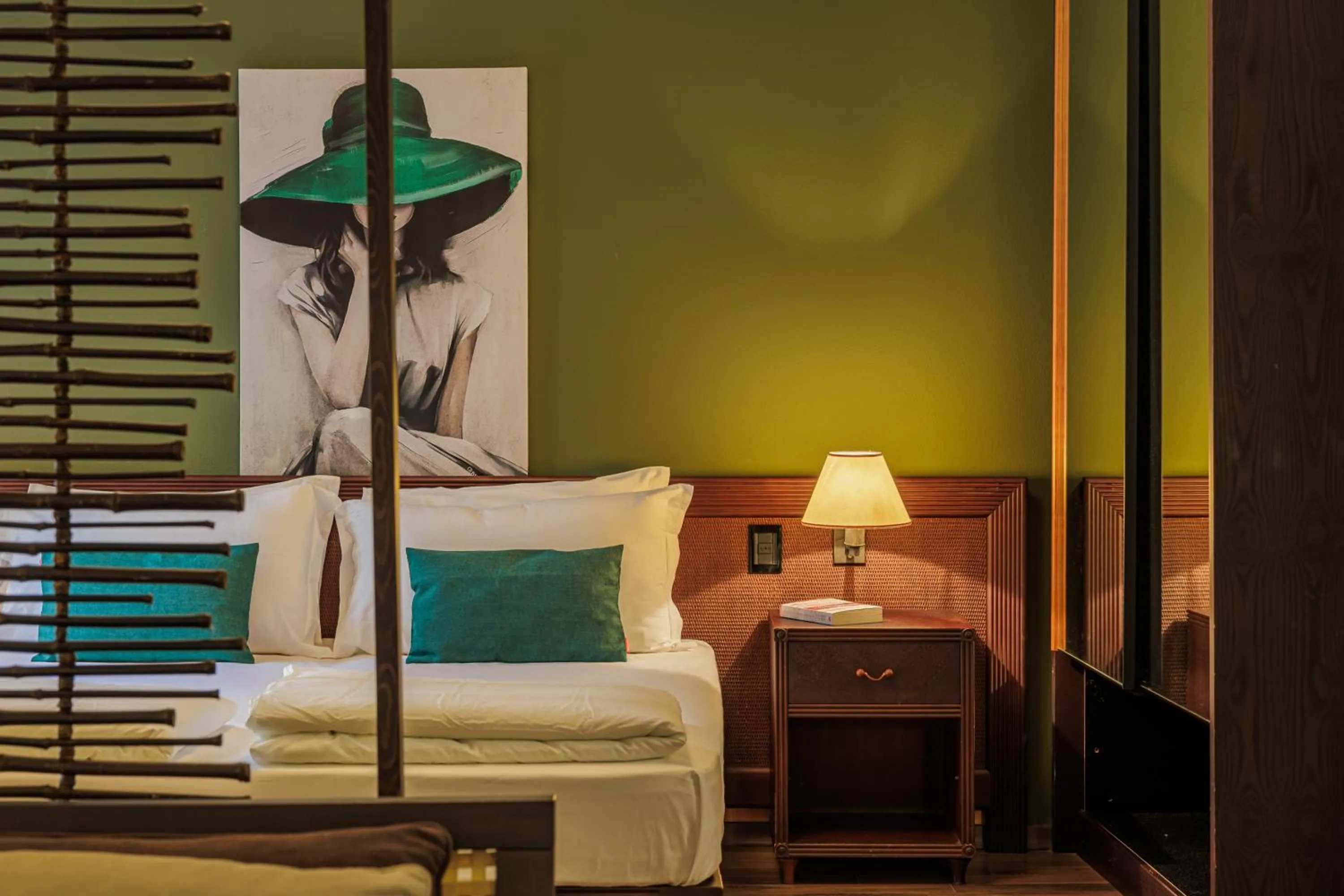 Decorative detail, Bed in Hotel alla Grotta