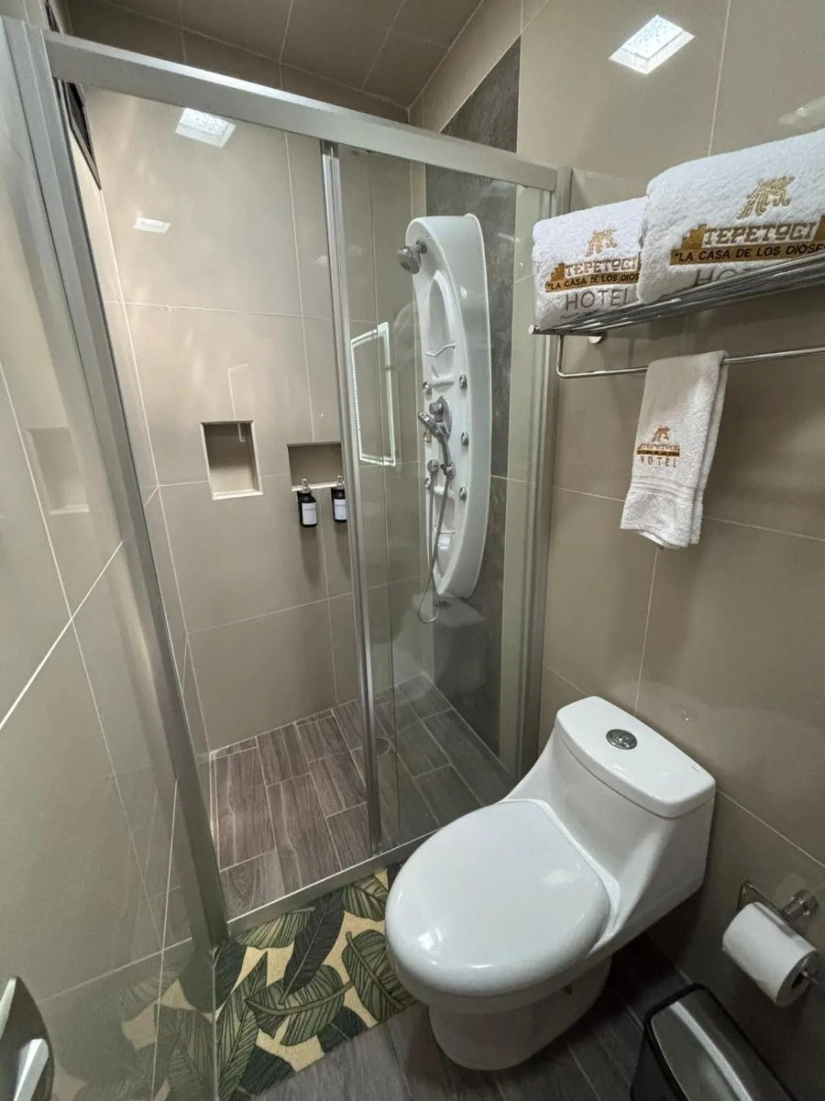 Bathroom in Hotel Real Campestre Tepetoci